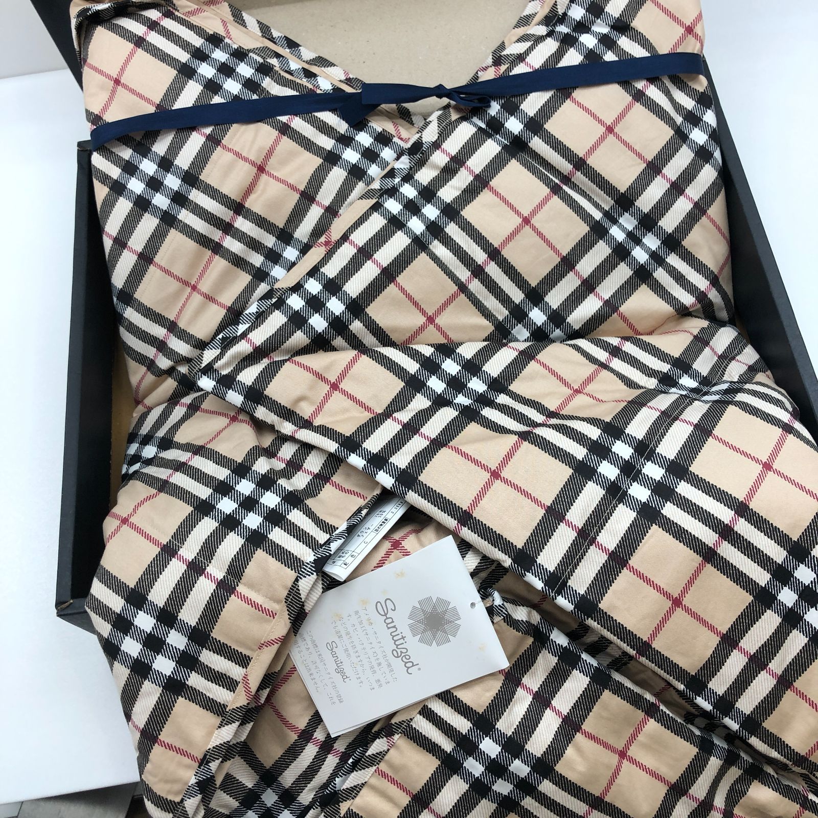 BURBERRY ダウンラグ 150x70cm BURBERRY ダウンラグ 150x70cm BURBERRY