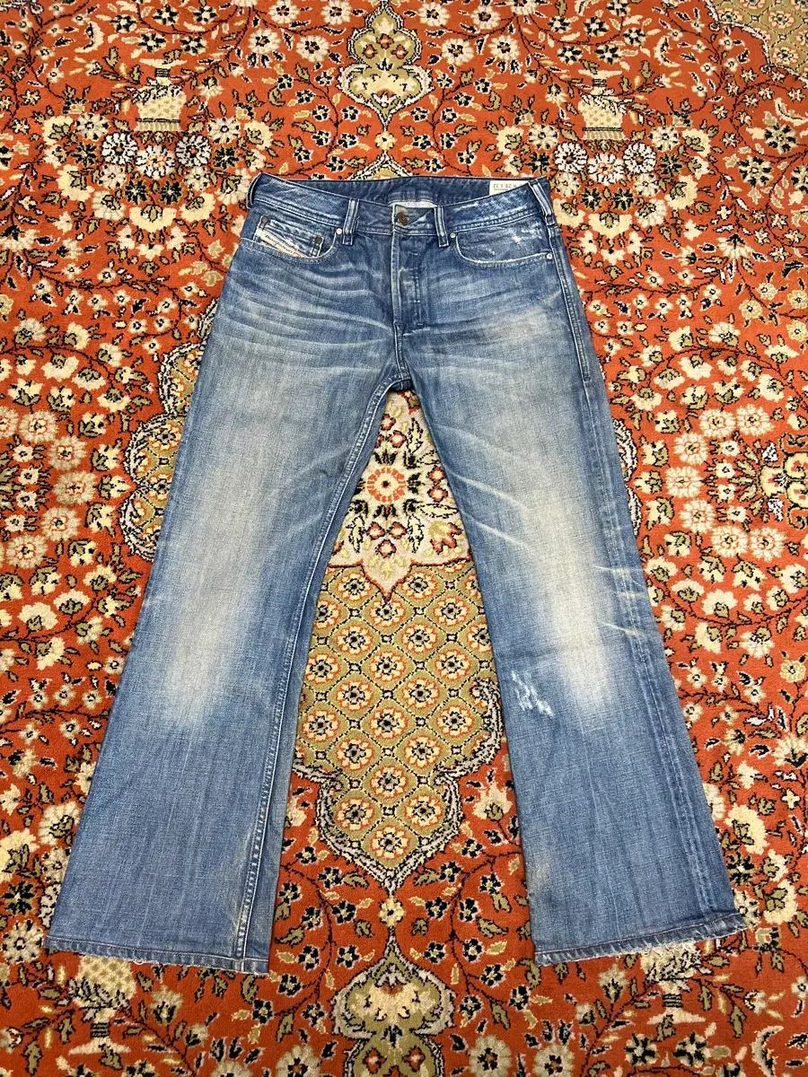 美品】 Nudie Jeans フレア、ブーツカットデニムItaly製 y2k DIESEL 