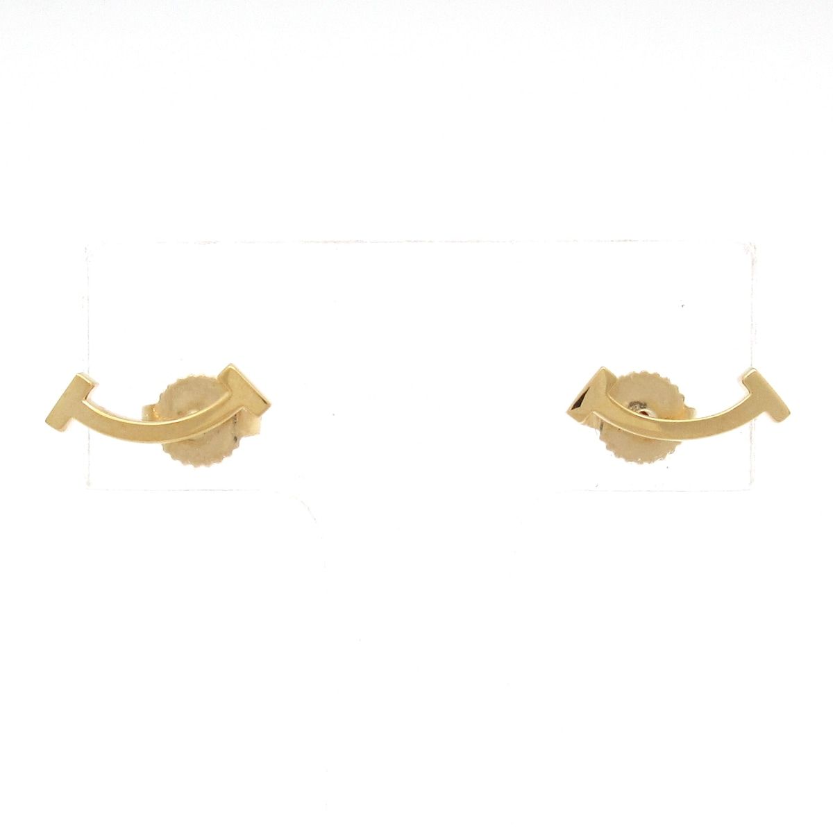 TIFFANY&Co.(ティファニー) ピアス美品 Tスマイル K18YG - メルカリ