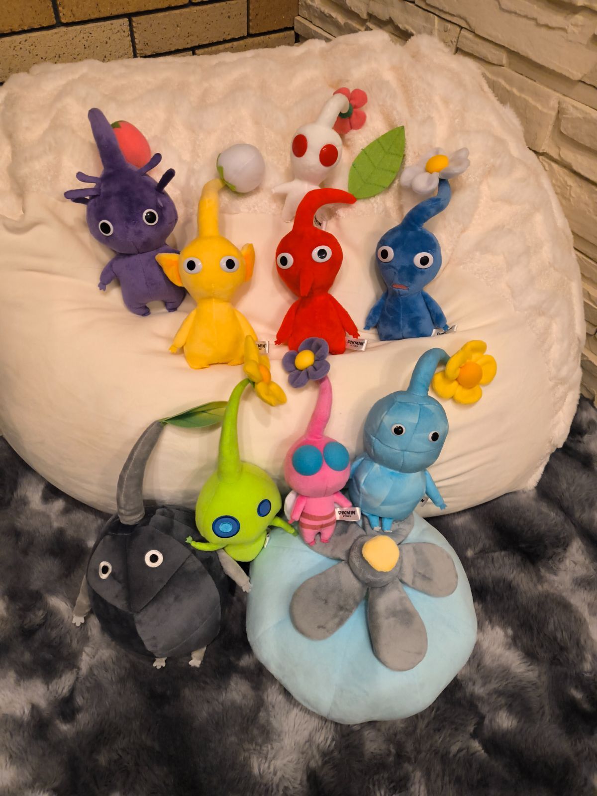 ピクミン10体セット - メルカリ