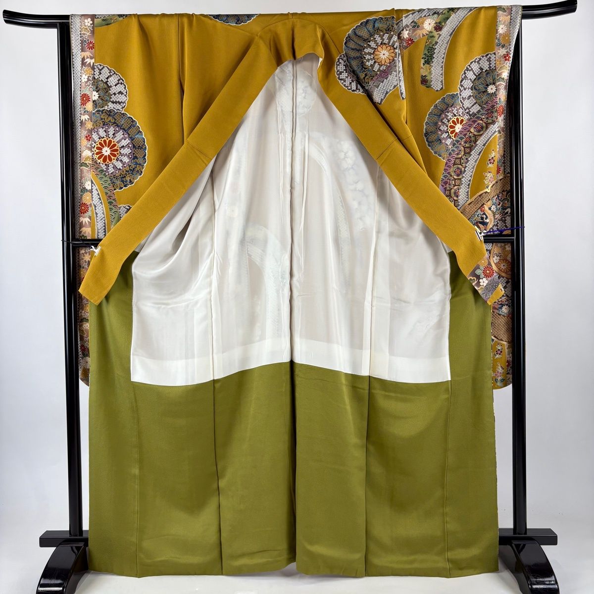 振袖 身丈168cm 裄丈68cm L 袷 菊 宝尽くし 金糸 金彩 山吹茶色 正絹