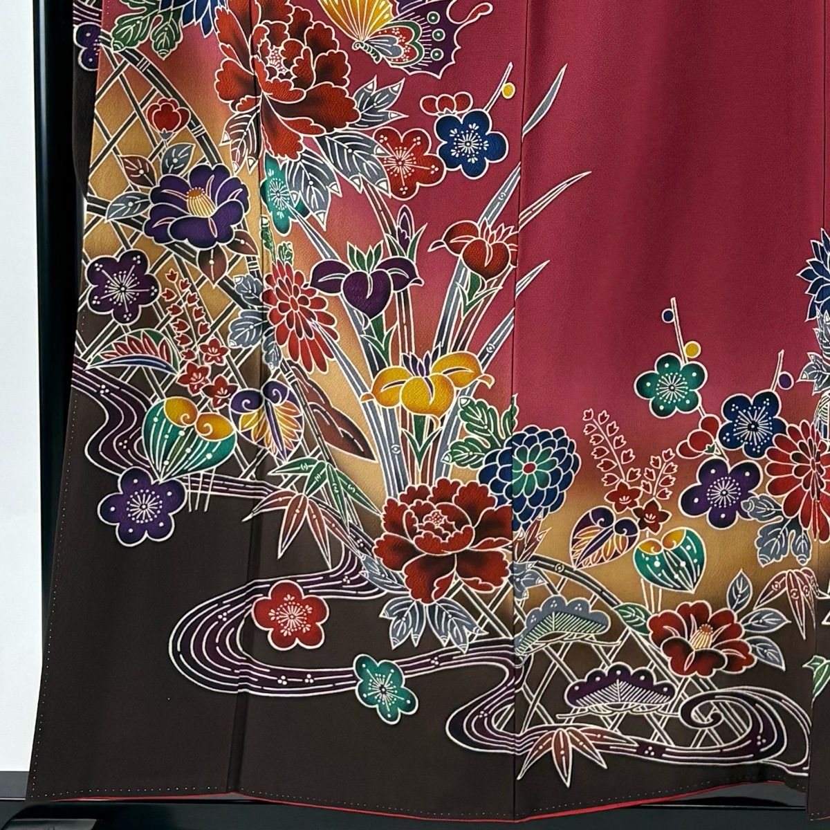 振袖 身丈156cm 裄丈64.5cm M 袷 蝶 牡丹 染め分け ぼかし 赤紫 正絹