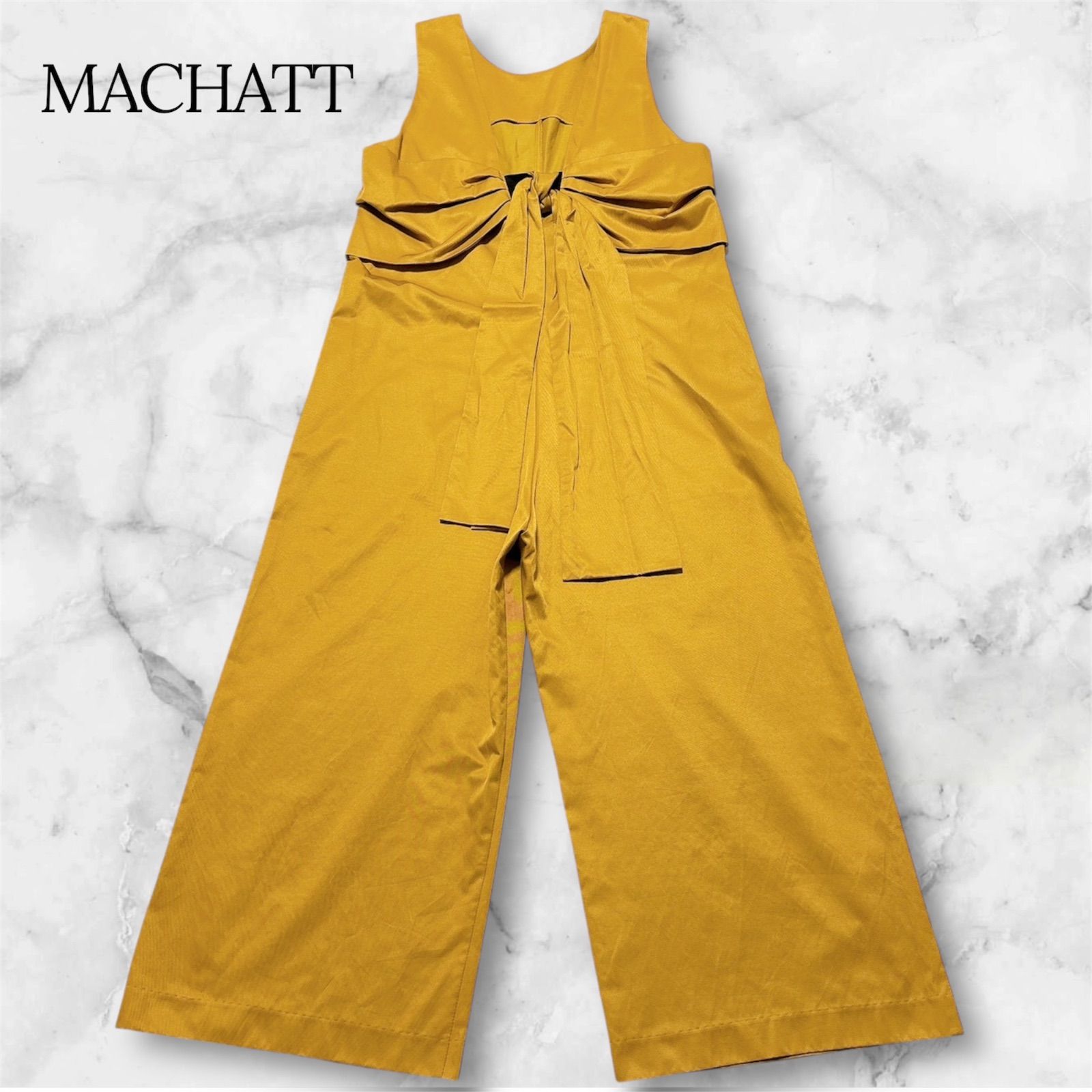 【美品】MACHATT マチャット バックリボンサロペット Mサイズ マスタード イエロ オールインワン ワイドパンツ 大人カジュアル オフィスカジュアルや春のレジャーにもおすすめ B0649