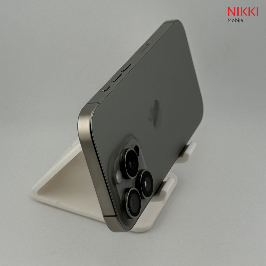 未使用同様 iPhone 16 Pro 128GB ナチュラルチタニウム SIMフリー