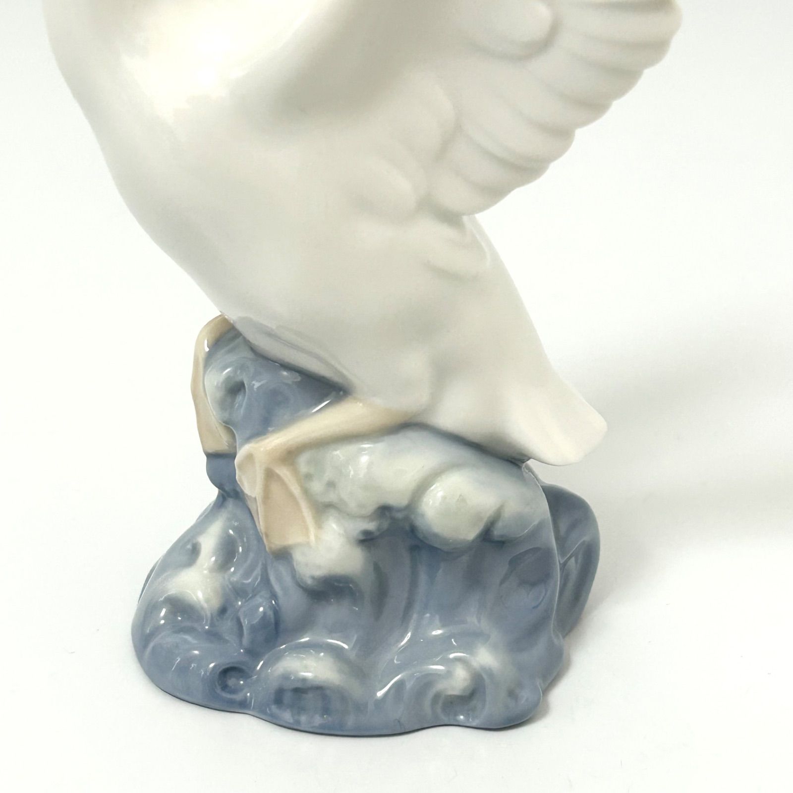 ナオ フィギュリン