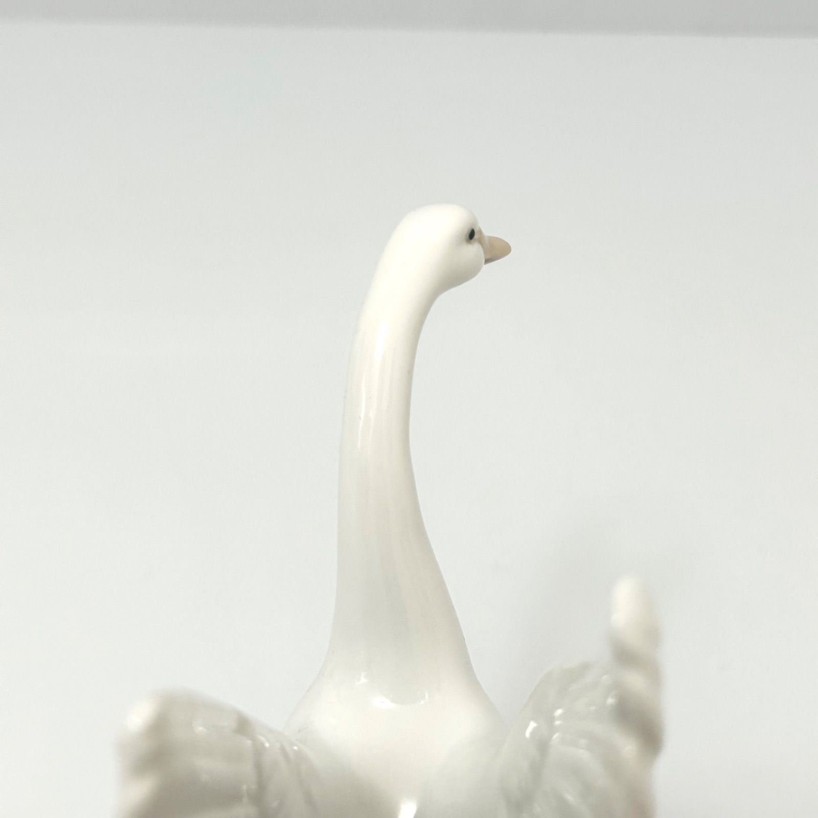 スワン 置物