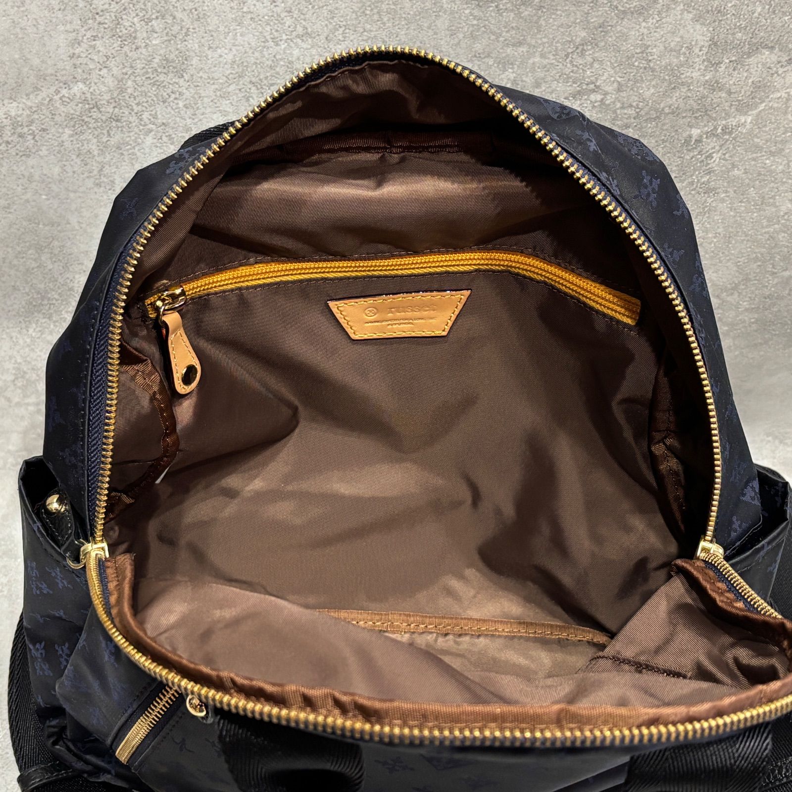 レディース russet ラシット リュック バックパック ナイロン レザー 