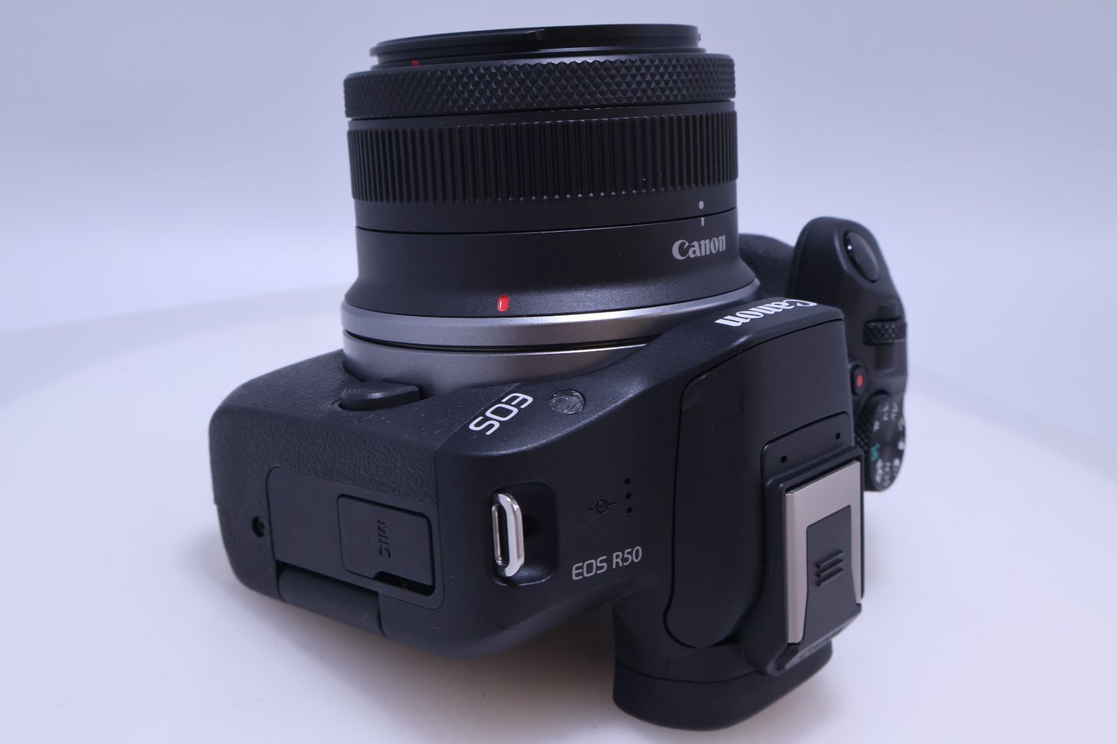 3,000回 極美品】Canon EOS R50 標準ズームレンズキット(RF-S18-45