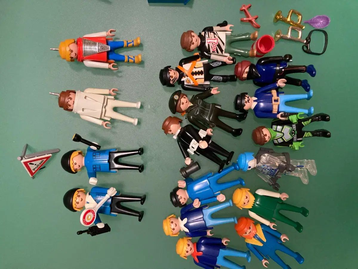 プレイモービル フィギュア セット アクセサリー 含む まとめ - メルカリ