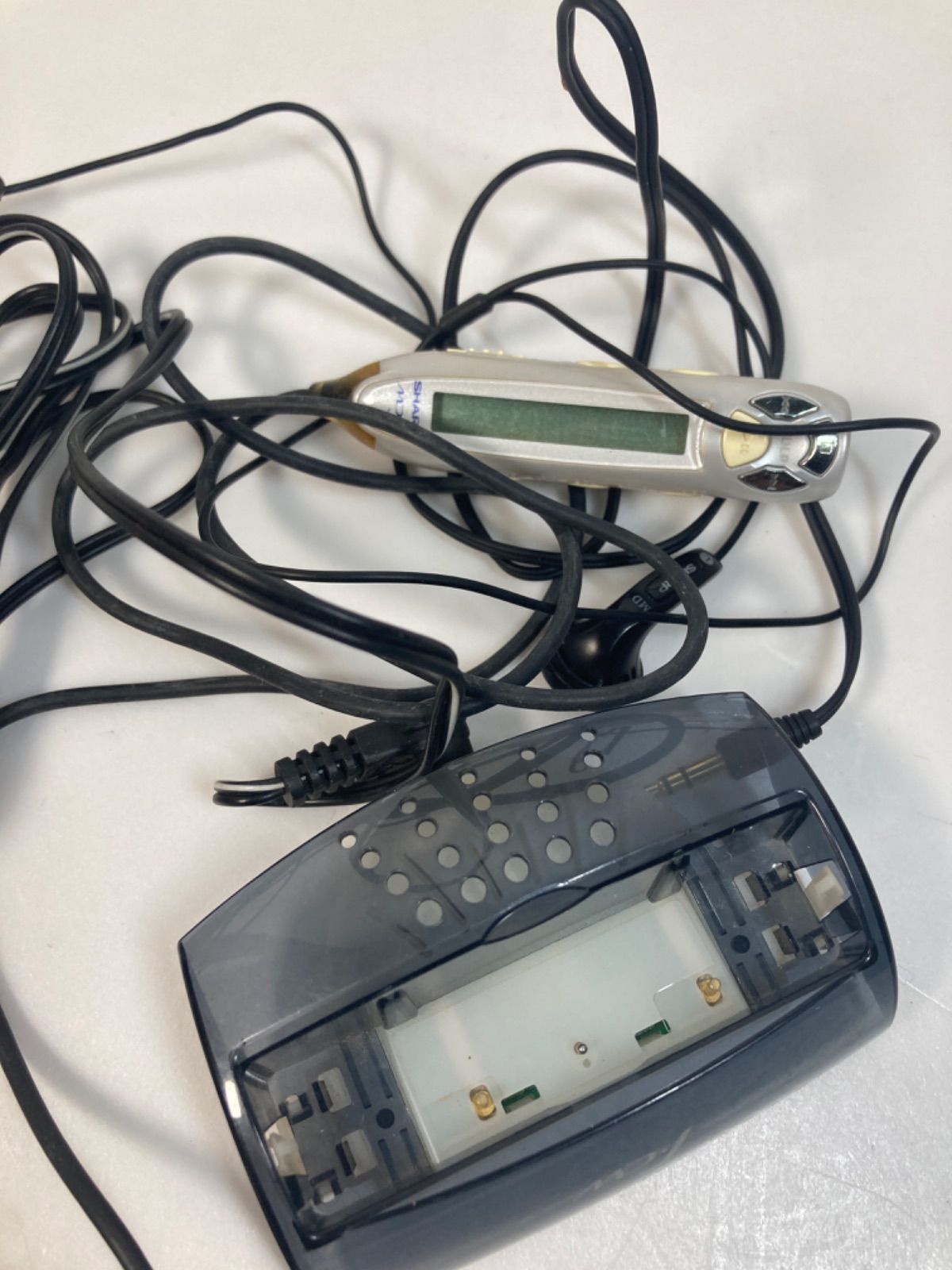 動作品 SHARP シャープ ポータブルMDプレーヤー MD-ST800 動作確認済み