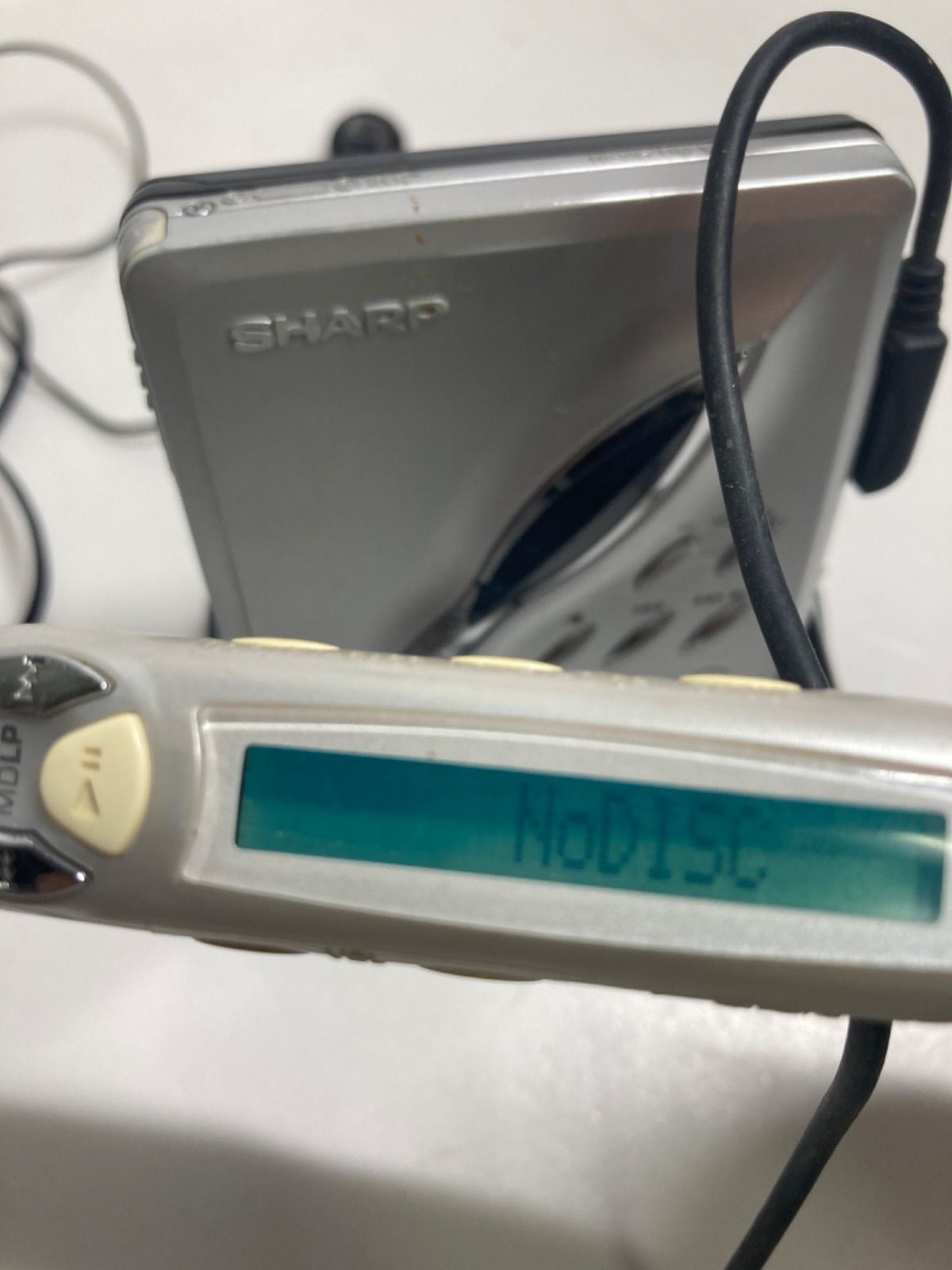 動作品 SHARP シャープ ポータブルMDプレーヤー MD-ST800 動作確認済み