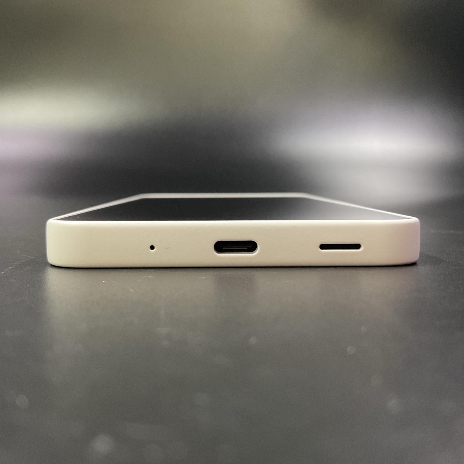 全額返金保証】【最速発送】SHARP AQUOS wish5 64GB ユキ docomo SIM 