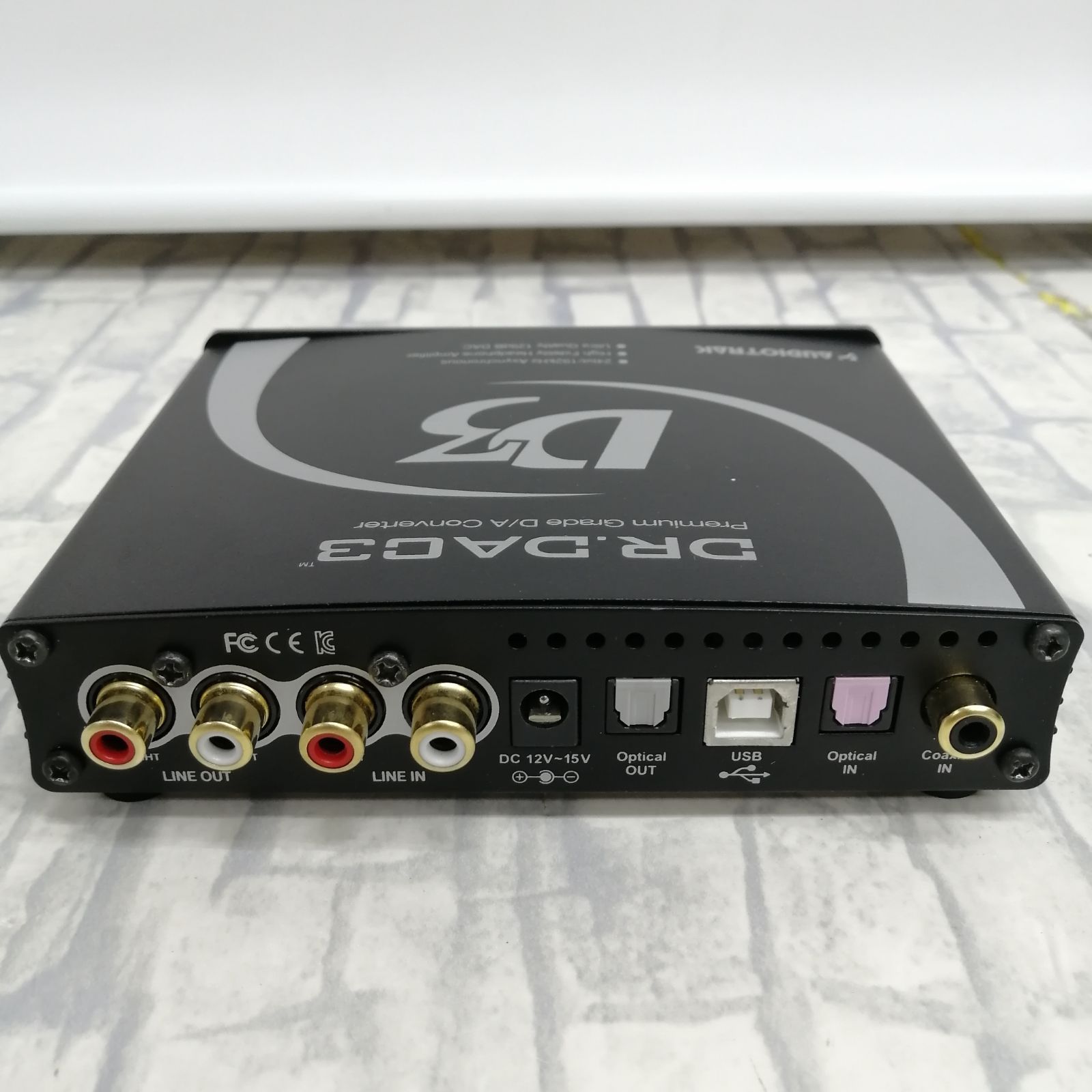 動作品】AUDIOTRAK ヘッドホンアンプ DR.DAC3 M1842 - メルカリ