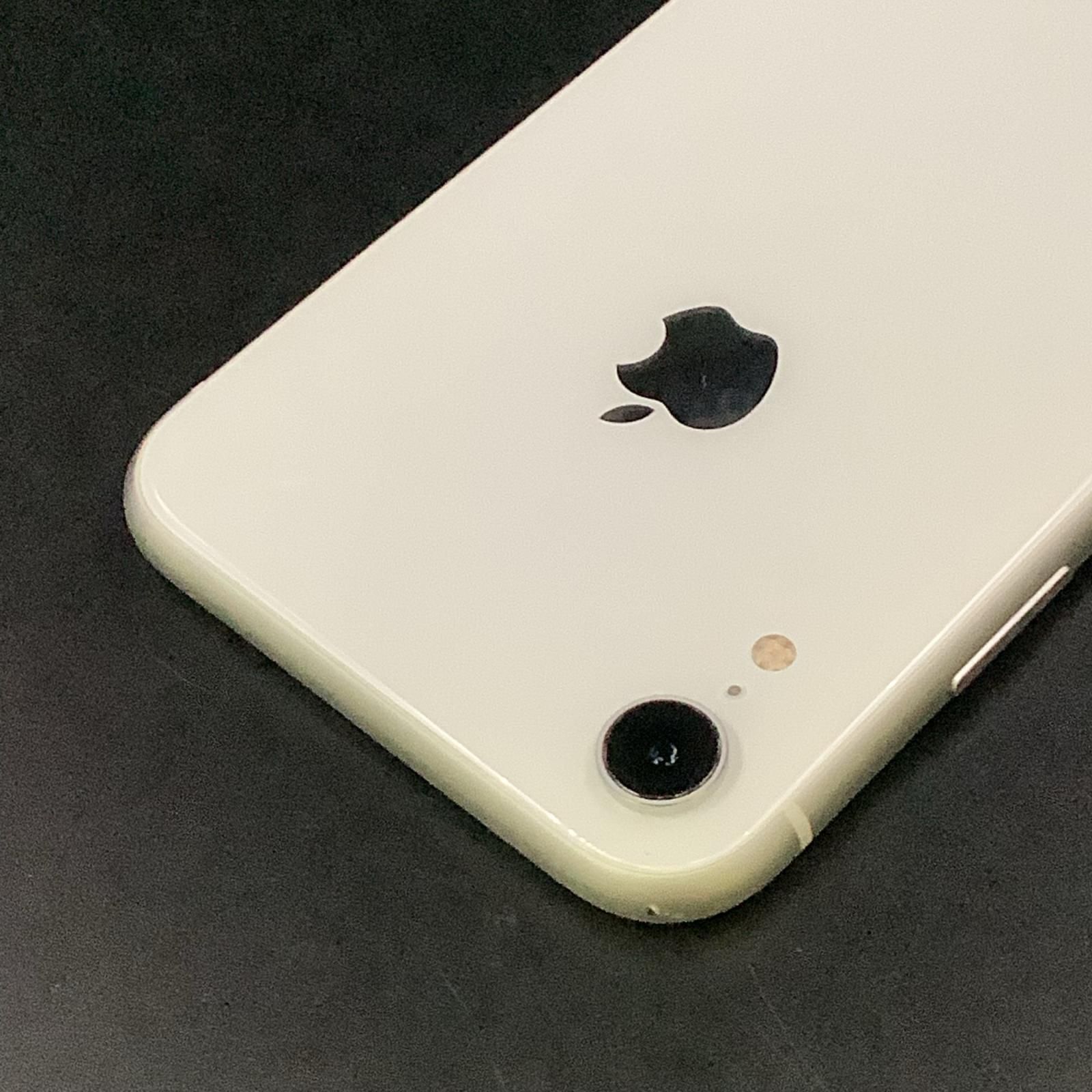 全額返金保証】【最速発送】 iPhone XR 128GB ホワイト SIMフリー 白