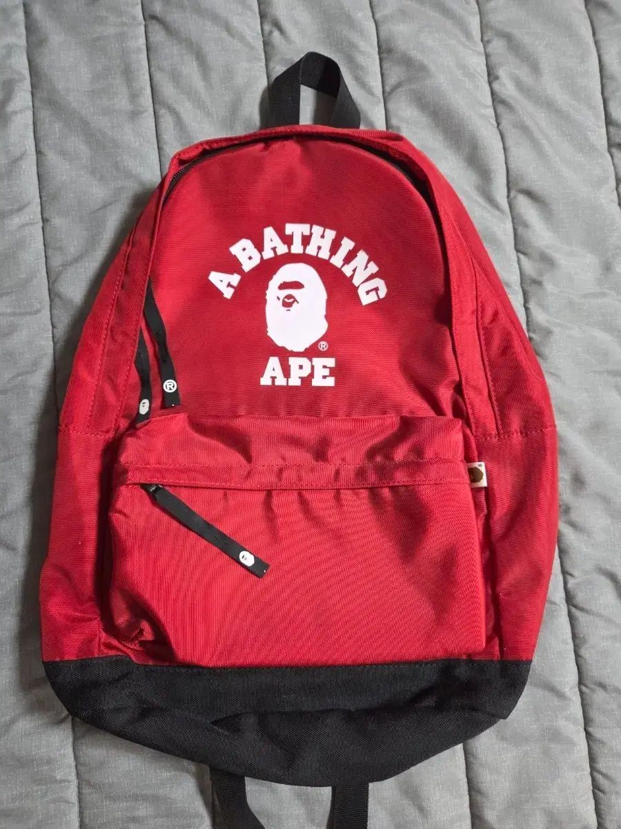 A BATHING APE アベイシングエイプ バックパック レッド - メルカリ