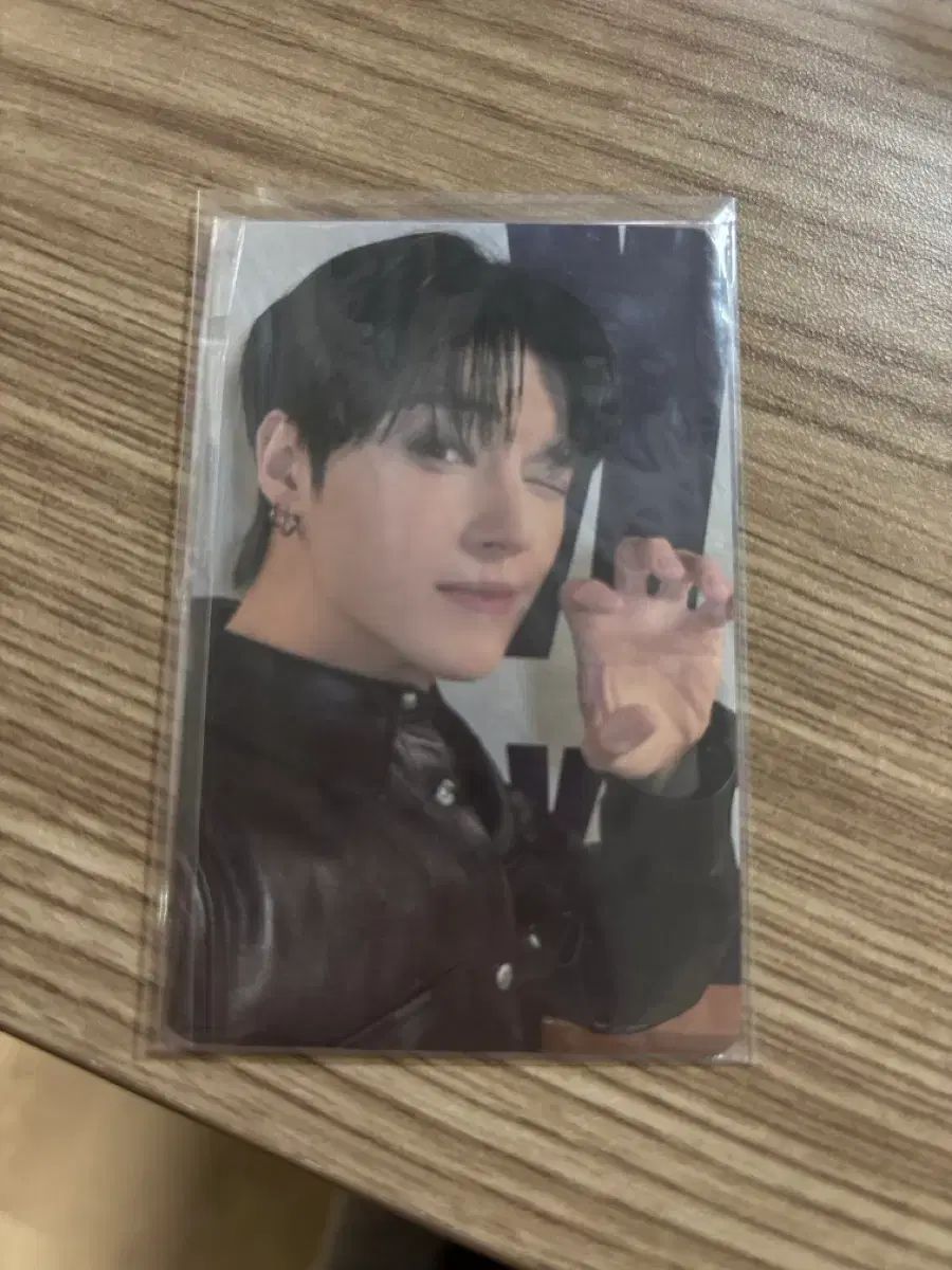 ATEEZ ウヨン トレカ - メルカリ