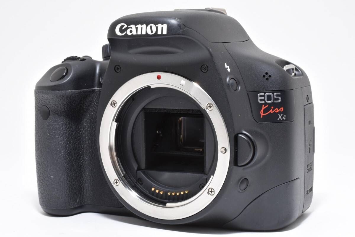 ☆美品☆キャノン Canon EOS Kiss X4 ボディショット数3533回☆ W0288