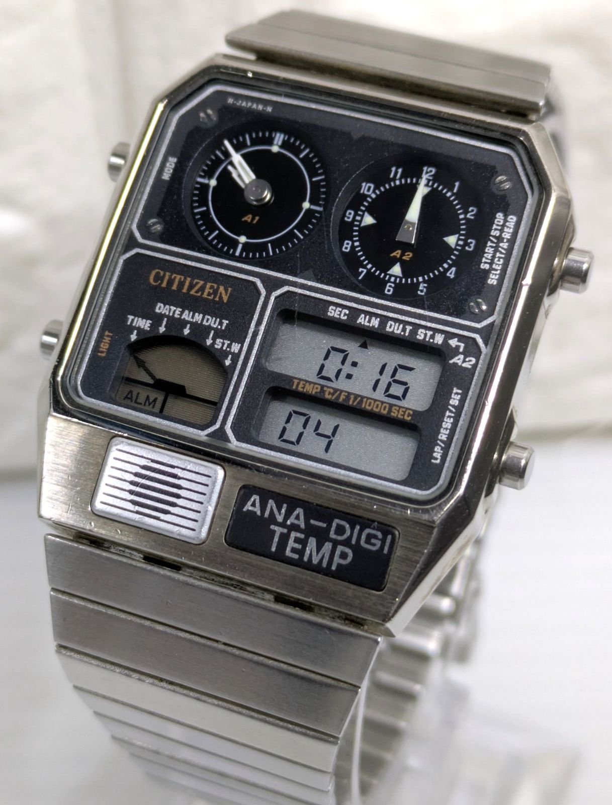 稼働品 CITIZEN 腕時計 8988-Q01911 クオーツ シチズン ヴィンテージ