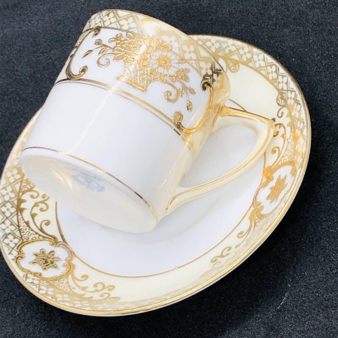 オールドノリタケ 金盛上花籠装飾図紋 カップ＆ソーサー 英国里帰り