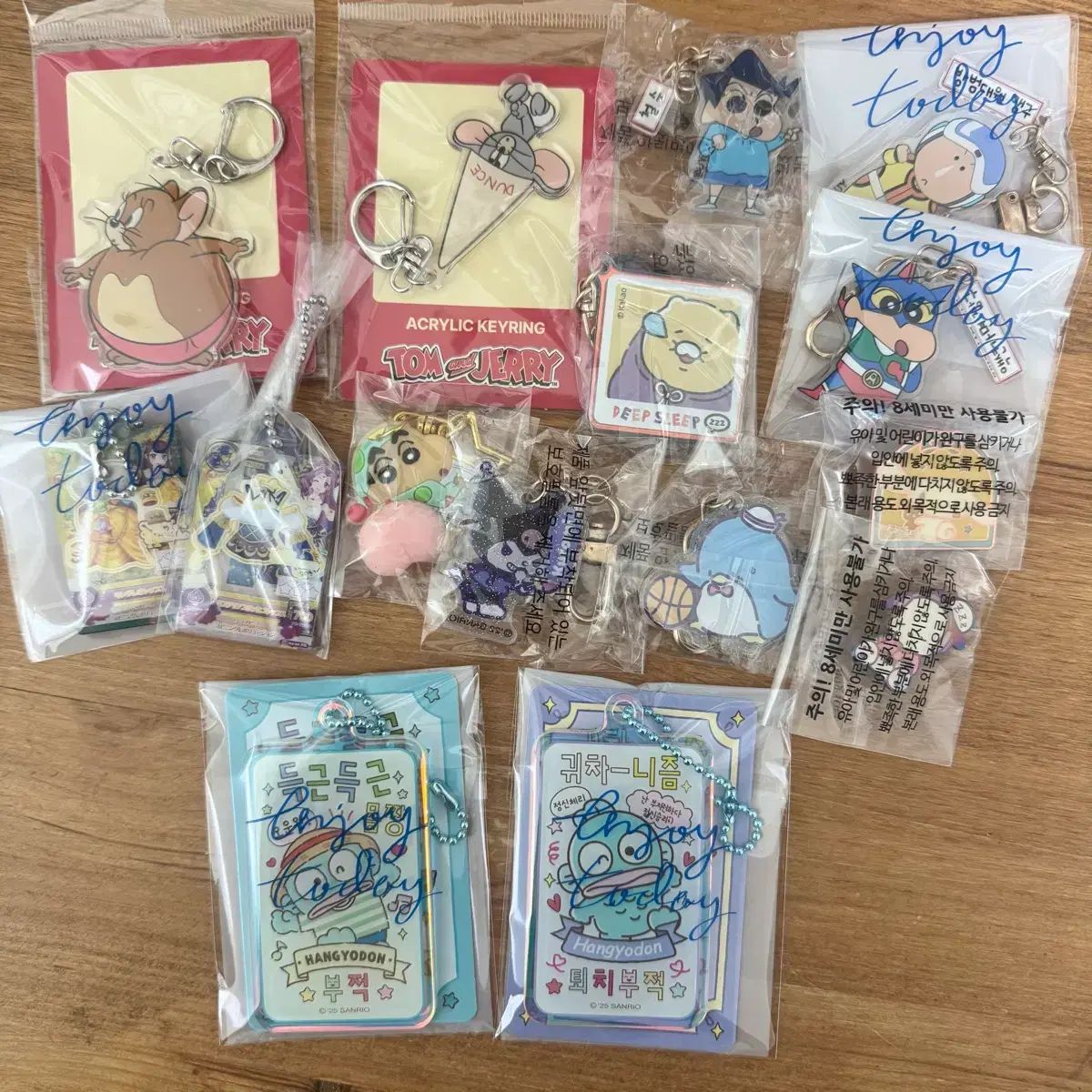 キャラクター アクリル キーホルダー まとめ (クレヨンしんちゃん