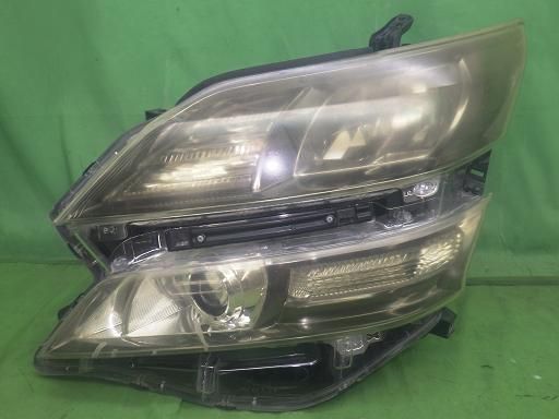 中古】ICHIKOH 58-23 20ヴェルファイア 純正 ヘッドライト 左右 - メルカリ