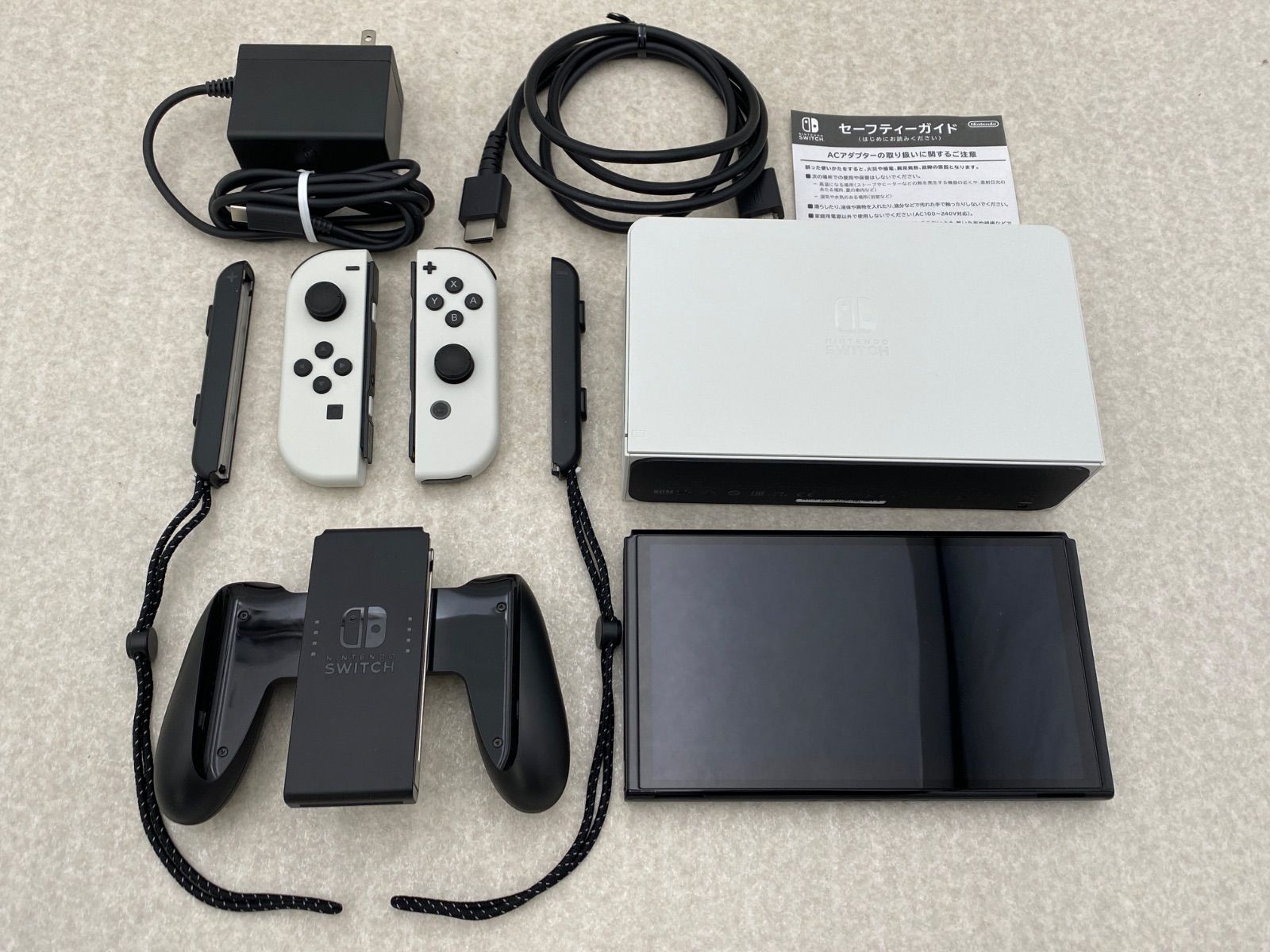 ◇Nintendo Switch 有機ELモデル Joy－Con（L）／（R） ホワイト