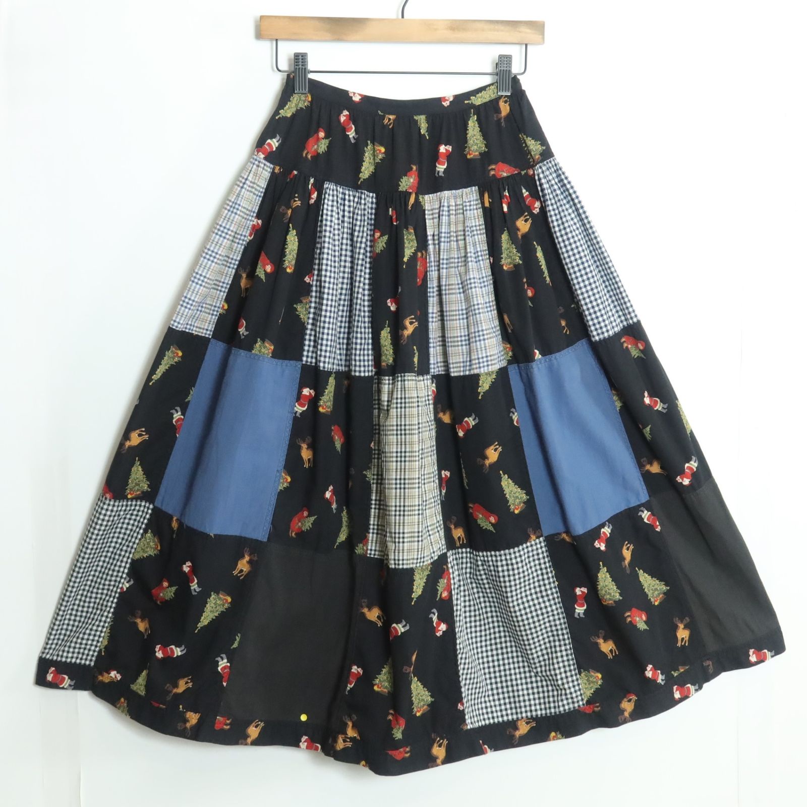 レア柄！】ピンクハウス☆サンタとチェックのパッチワークスカート 黒