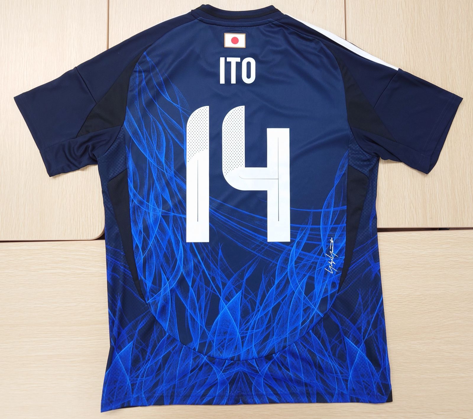 2024 adidas サッカー日本代表 2024レプリカユニフォーム、14番伊東