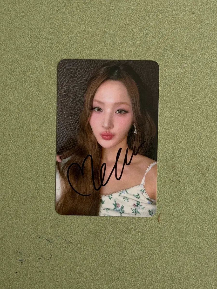 KISS OF LIFE(キスオブライフ・KIOF) ベル サイン トレカ - メルカリ