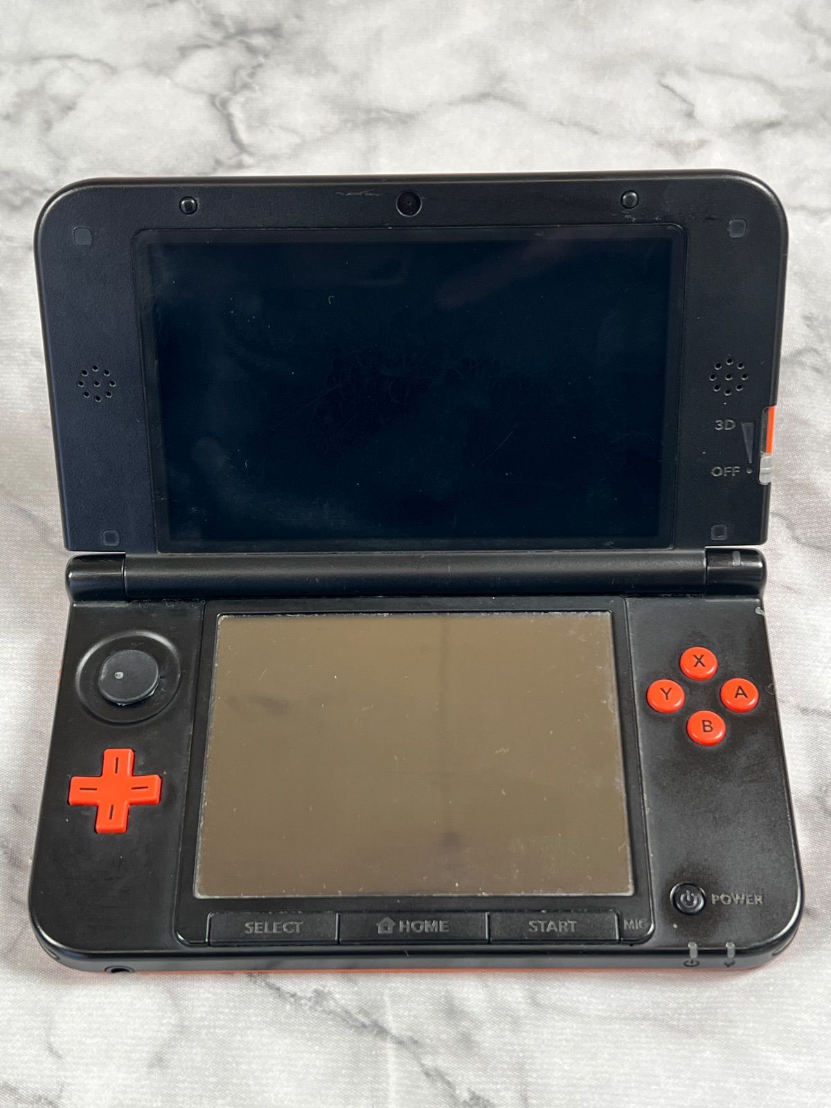 ニンテンドー3DS LL リミテッドパック オレンジ×ブラックおまけ付き