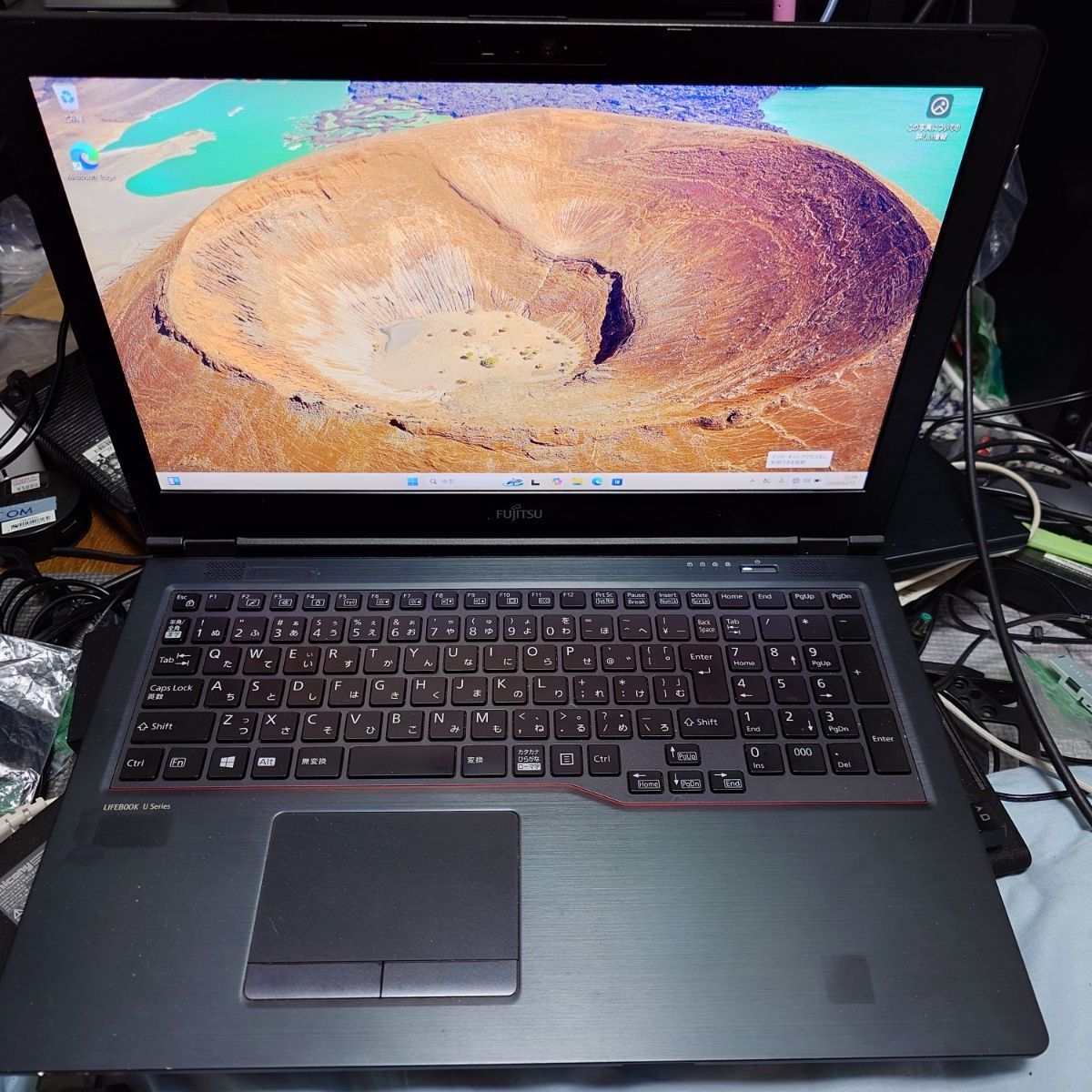 LIFEBOOK U7510/D Core i5 8GB 256GB ハイスペック軽量ノート 傷あり