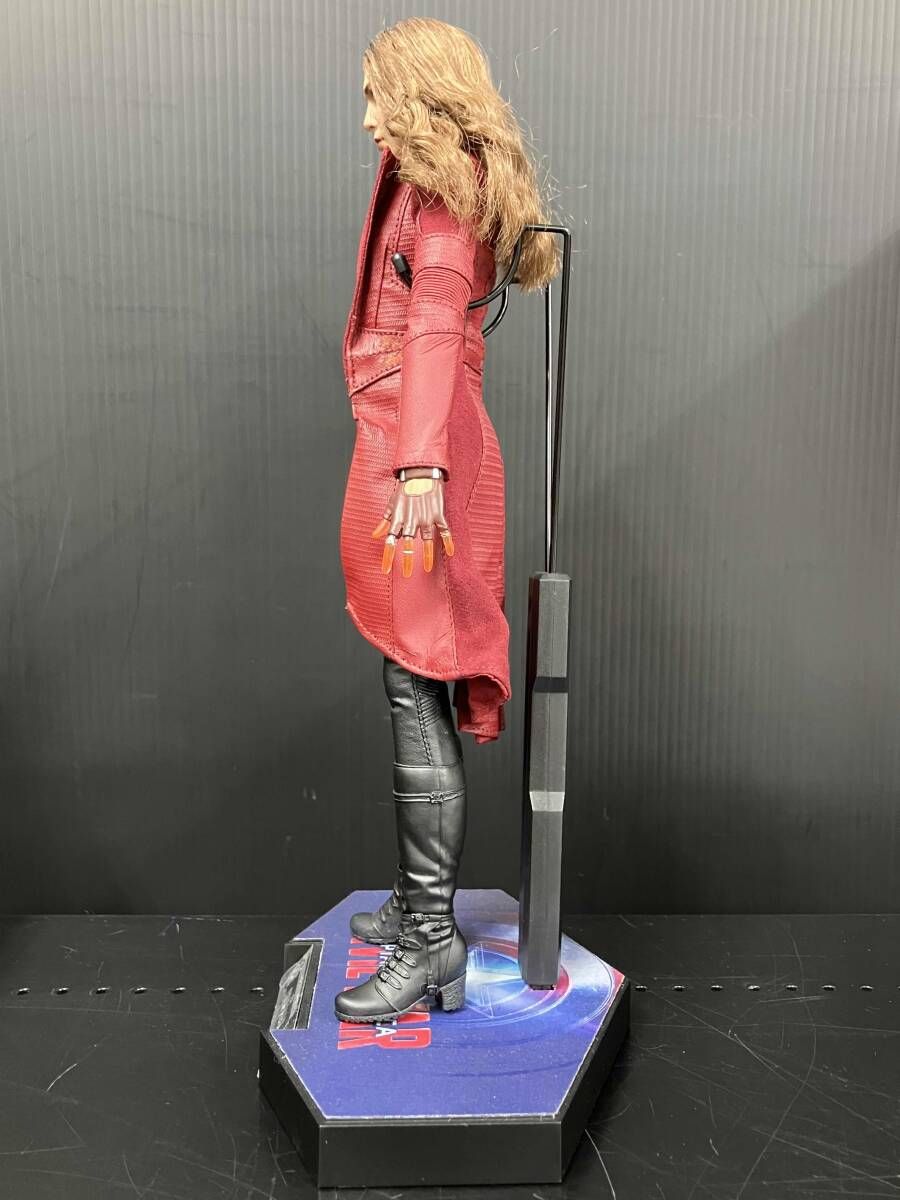 フィギュア 開封済み 劣化あり ホットトイズ スカーレット・ウィッチ 1