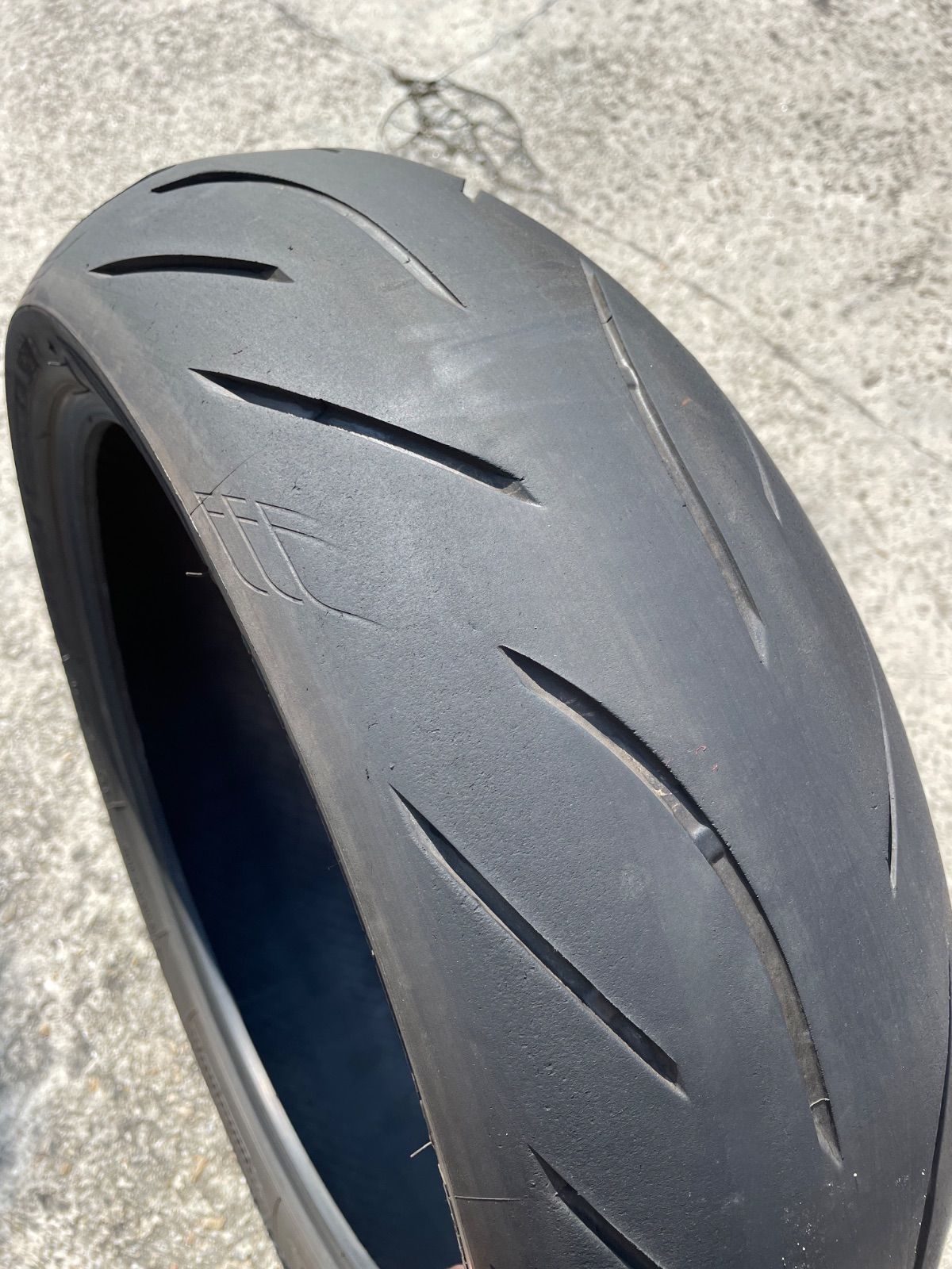 ブリヂストン S21 120/70ZR17 180/55ZR17 前後セット 410 ブリヂストン
