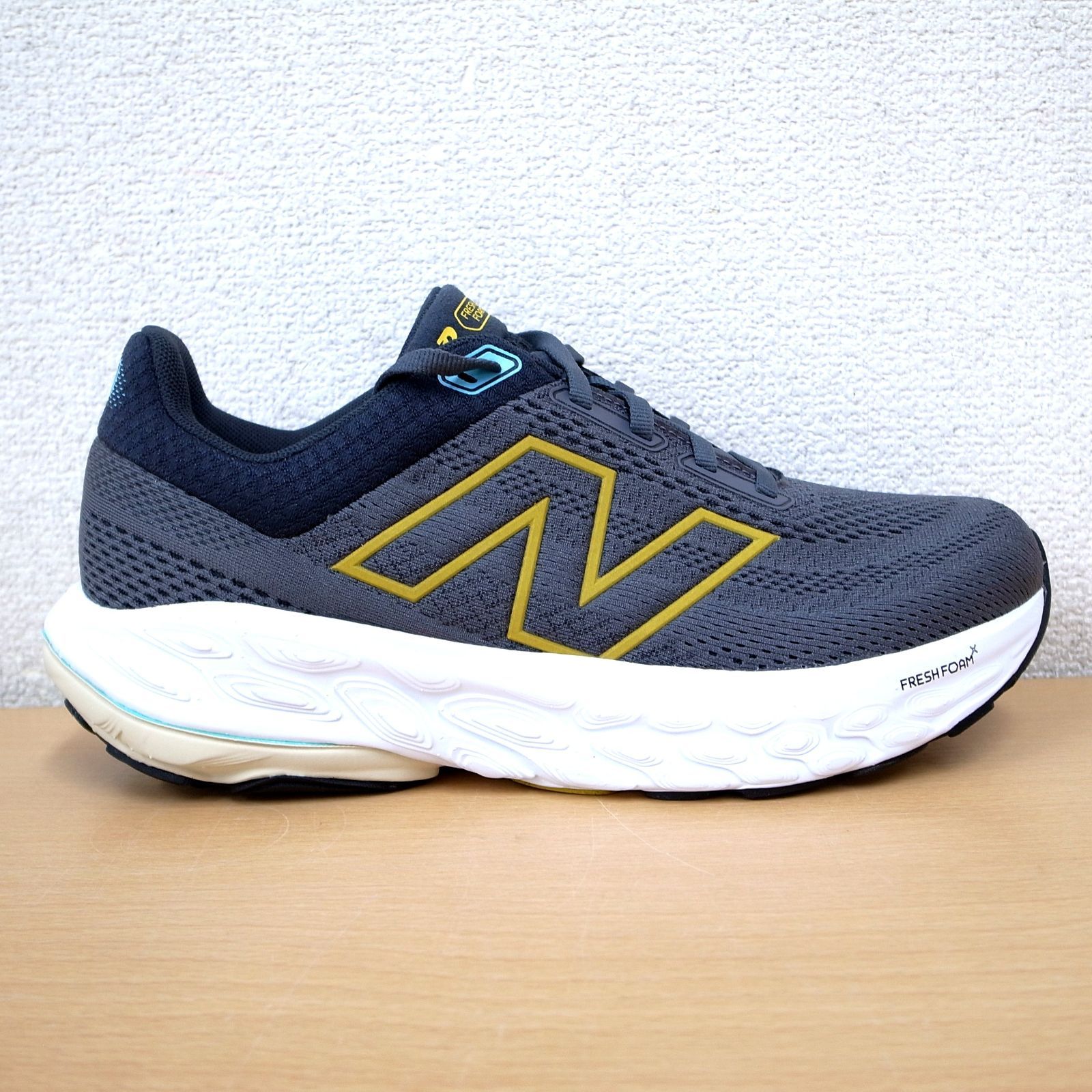 M2012 New Balance ニューバランス スニーカー カジュアルシューズ ランニングシューズ M860A14 4E 25.5cm M2012 ...