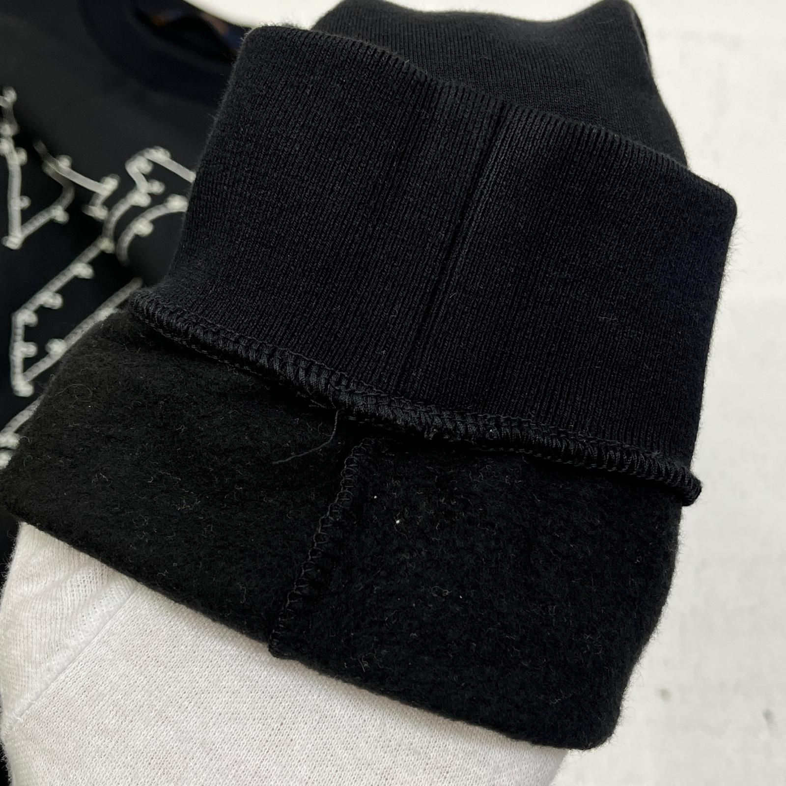 【加古川店】 中古 LOUIS VUITTON | ルイ・ヴィトン スウェット LVステッチエンブロイダリー　国内正規品 HJY21W ブラック サイズ：M 【108】 加古川店】 中古 LOUIS VUITTON | ルイ・ヴィトン スウェット LV