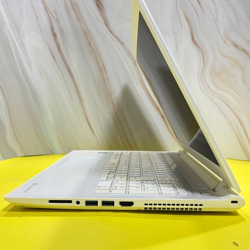 新生活応援♪バッテリー◎☆6世代Core i5【オフィス付】メモリ8GB