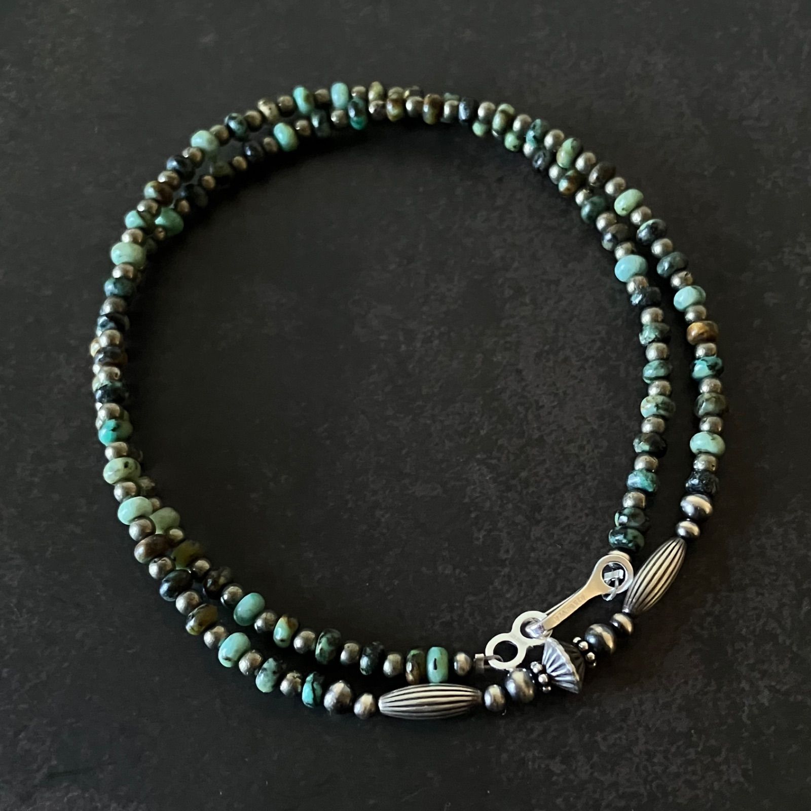 silver925ナバホパール×アフリカンターコイズ×パイライトのネックレス