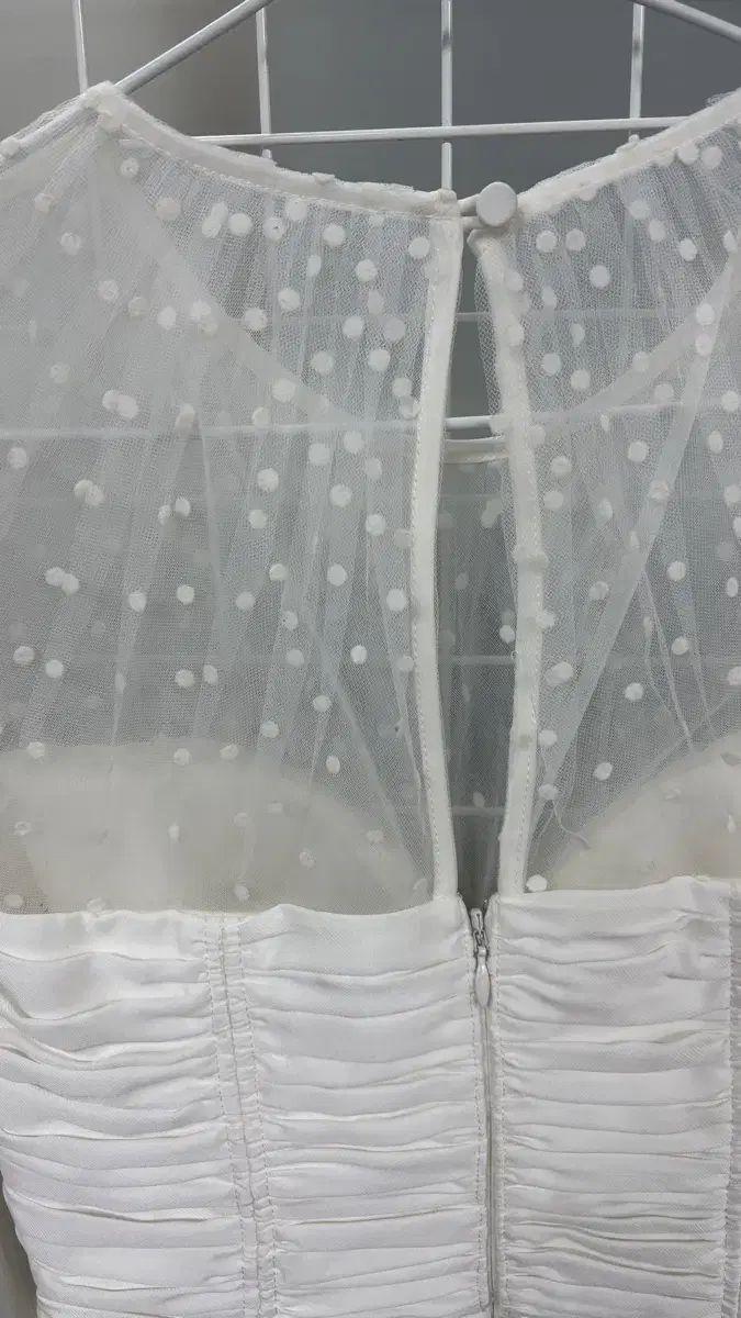 SELF PORTRAIT セルフ・ポートレイト 白 ONE PIECE uk6 - メルカリ