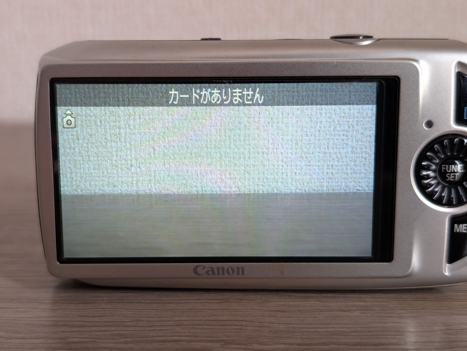 美品】Canon IXY 30S シルバー f2.0明るいレンズ搭載 夜景に強い 裏面