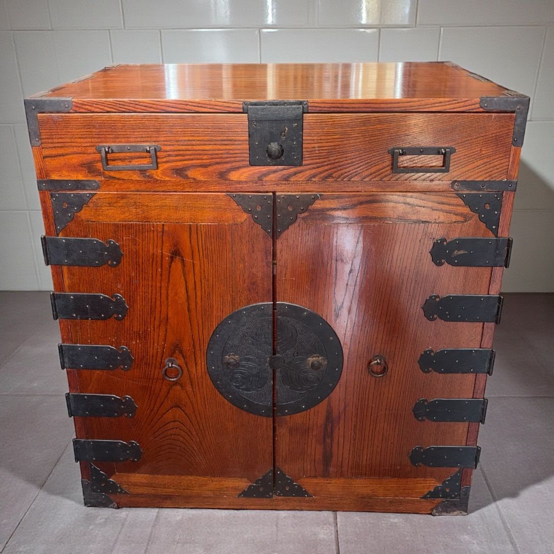 江戸時代後期 和ダンス 欅 飾り金具 時代家具 和物 骨董品 和製