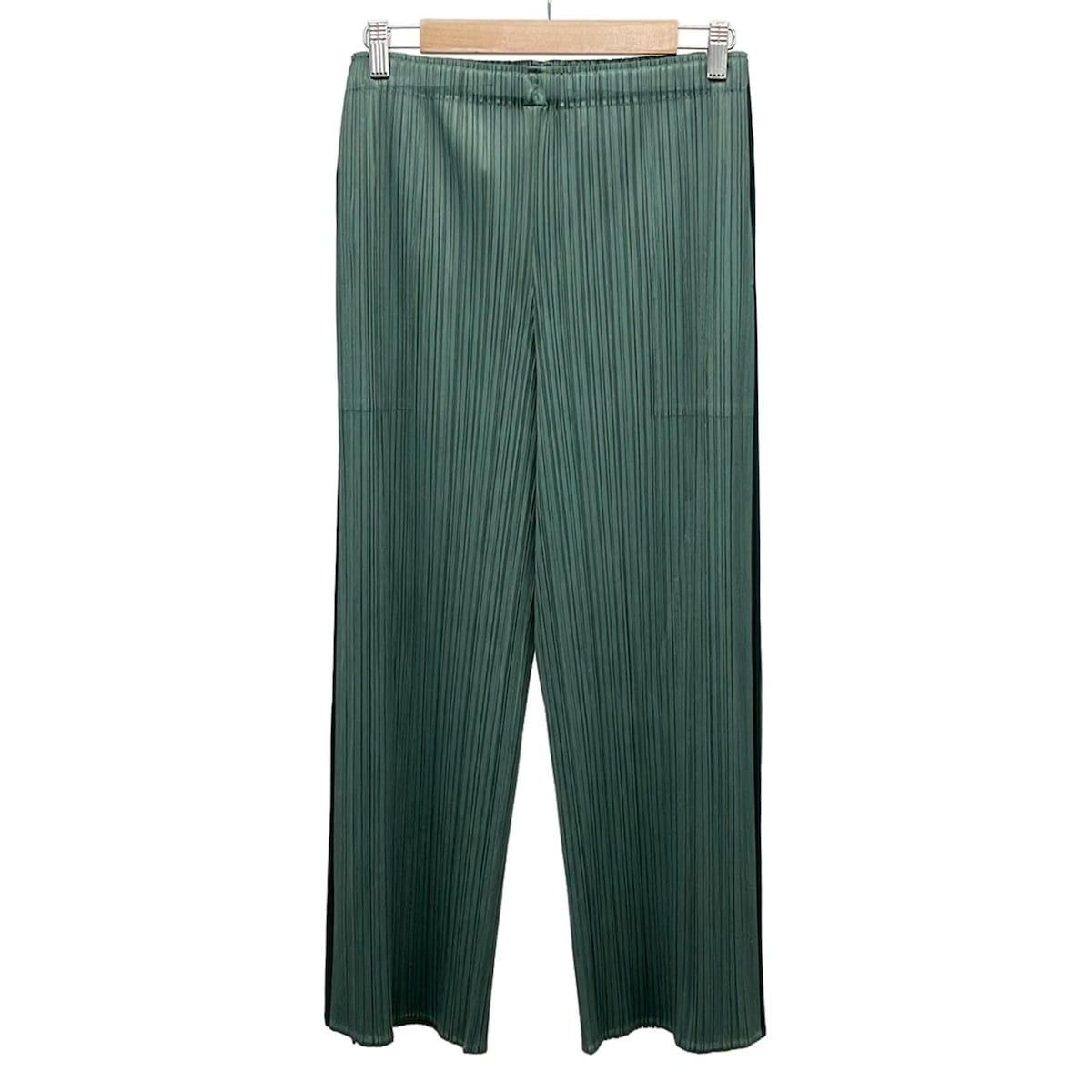 PLEATS PLEASE(プリーツプリーズ) パンツ レディース新品同様