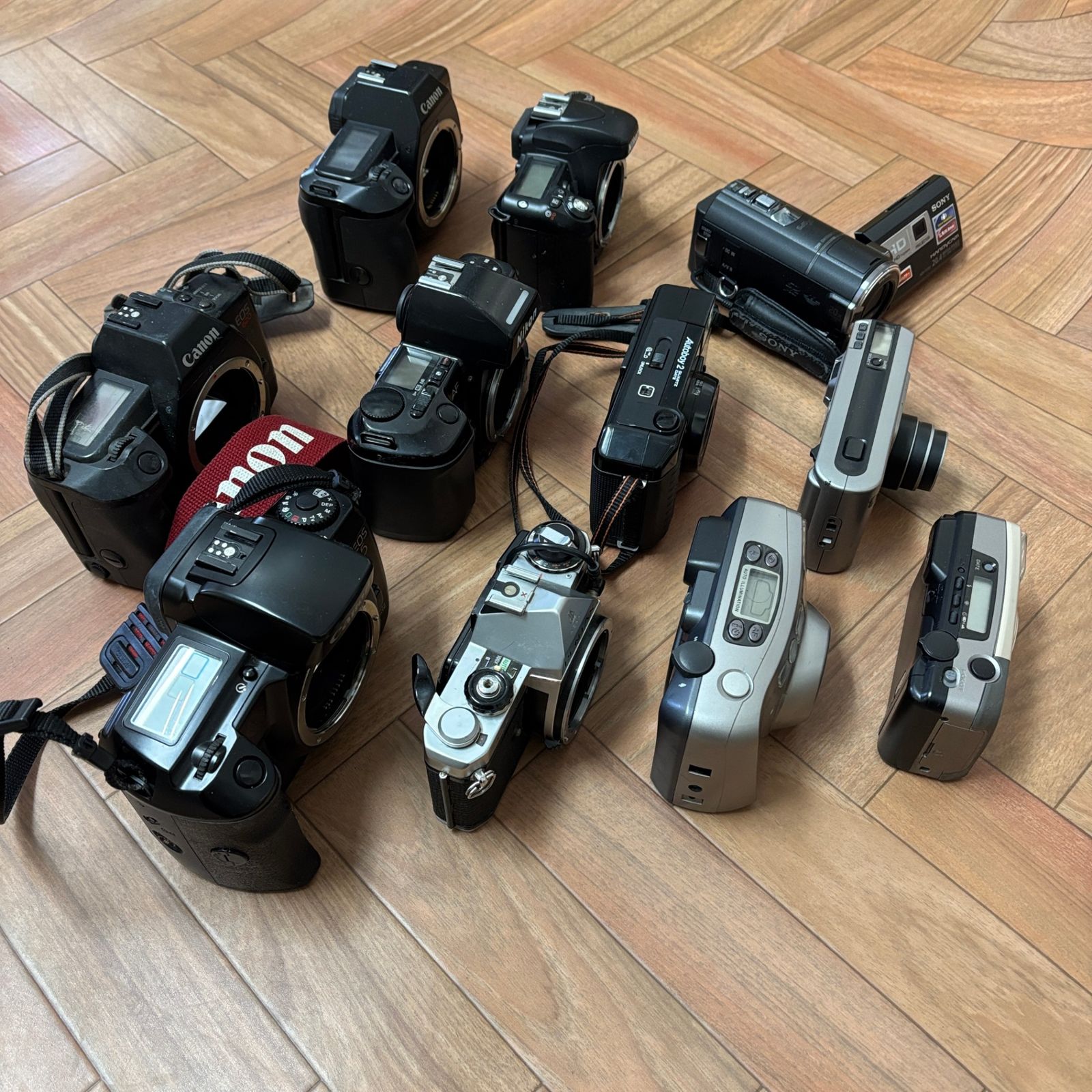 まとめ】一眼レフ・コンパクト・ビデオカメラなど 計11台 まとめ売り