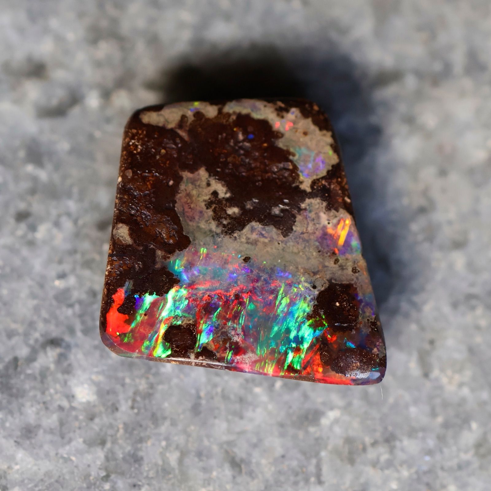 オーストラリア クイーンズランド産　ボルダーオパール 天然オパール　ルース 天然ボルダーオパール 5.53ct クイーンズランド産 オーストラリア産