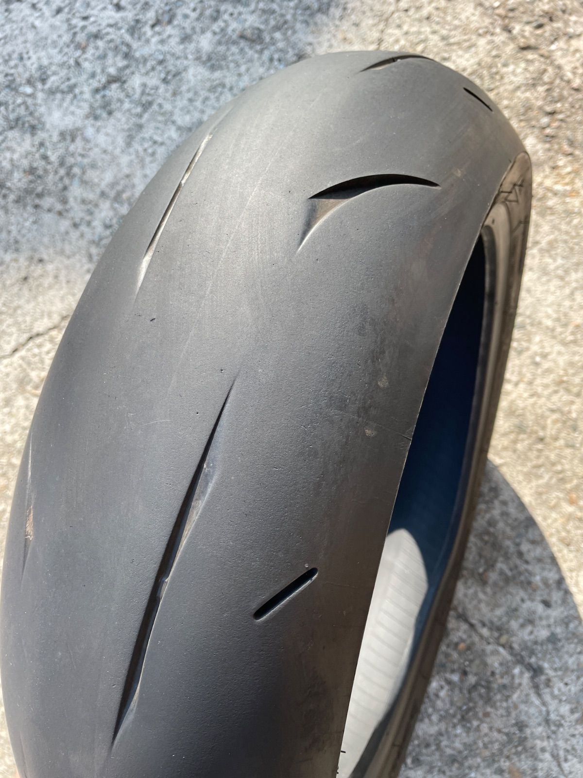 ブリヂストン RS10 190/55ZR17 1158 - メルカリ