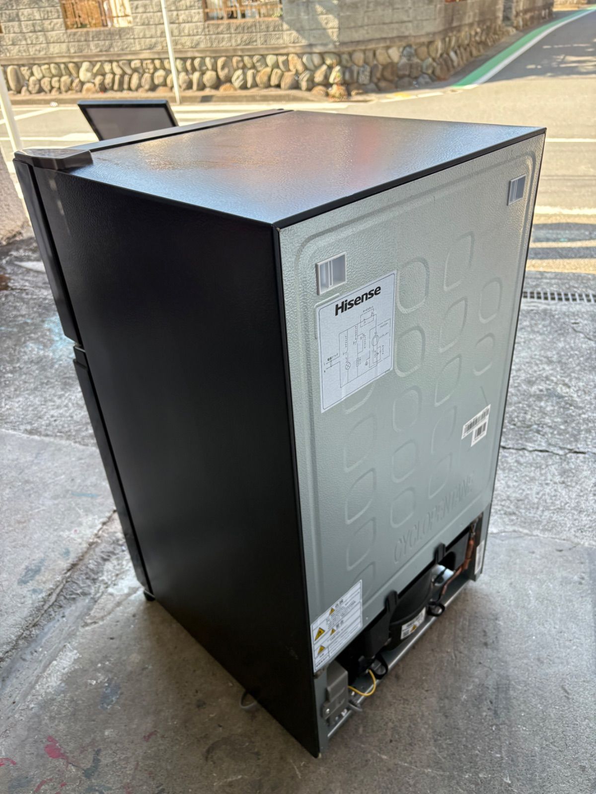 高年式】2025年製 Hisense 2ドア冷蔵庫 HR-K91HB - メルカリ