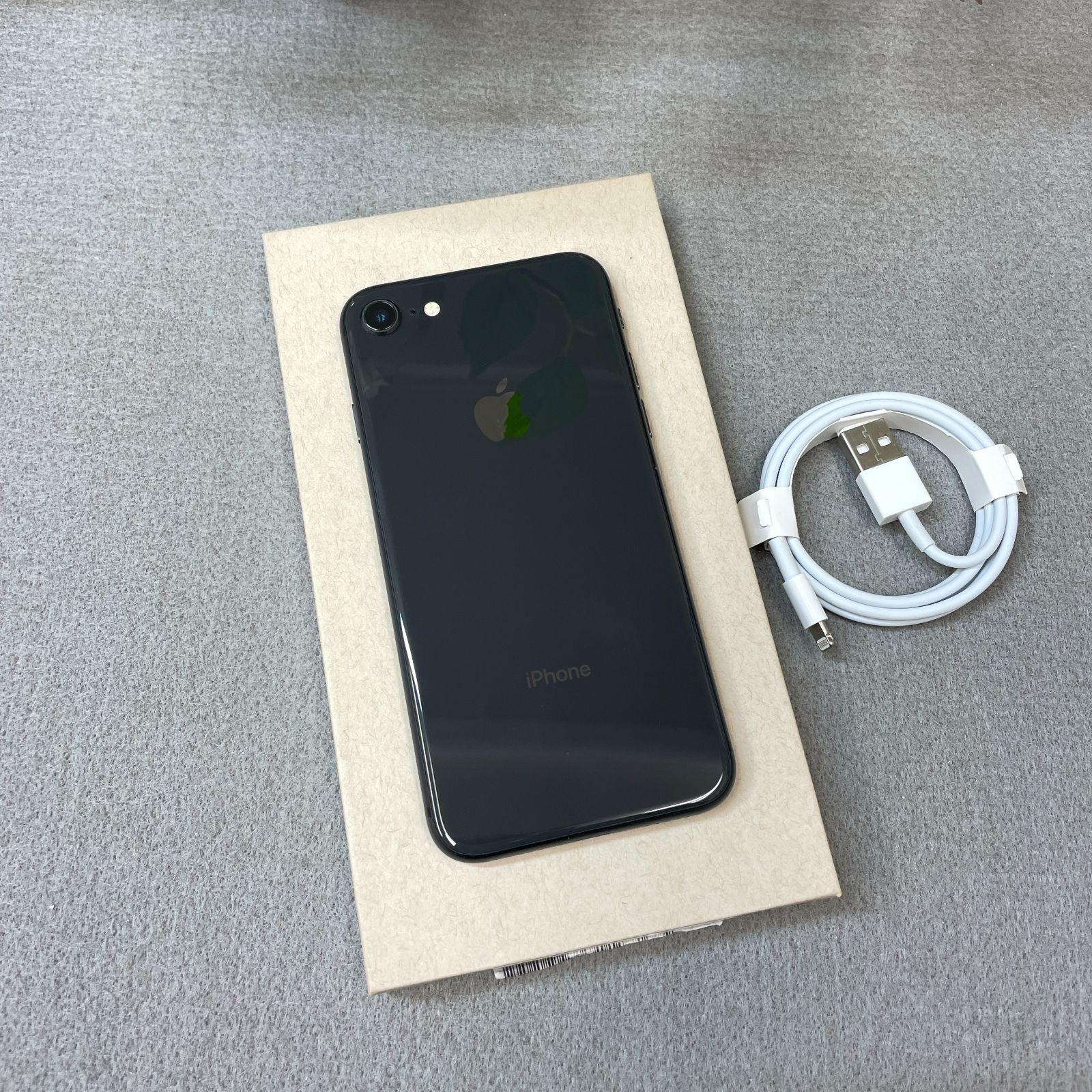 ※専用出品※iPhone8 スペースグレイ 64GB SIMフリー 本体 iPhone8 スペースグレイ 64GB 国内版SIMフリー送料無料 - メルカリ