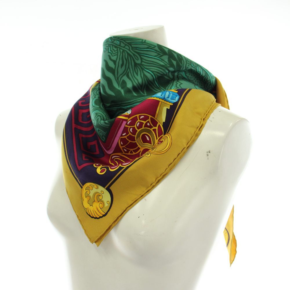 カルティエ Cartier スカーフ 大判 絹 シルク 総柄 ロゴ マルチカラー