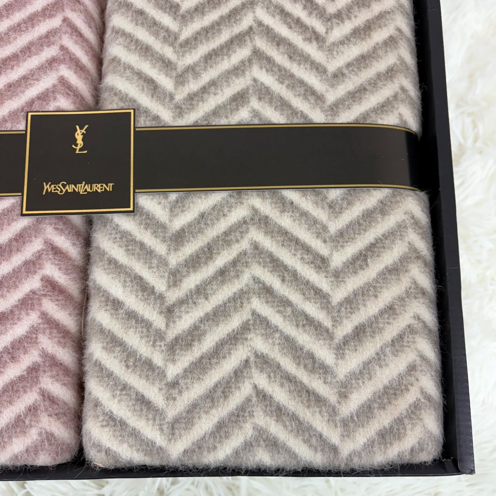 Yves Saint Laurent イヴサンローラン カシミヤ入ウール毛布 ペア毛布