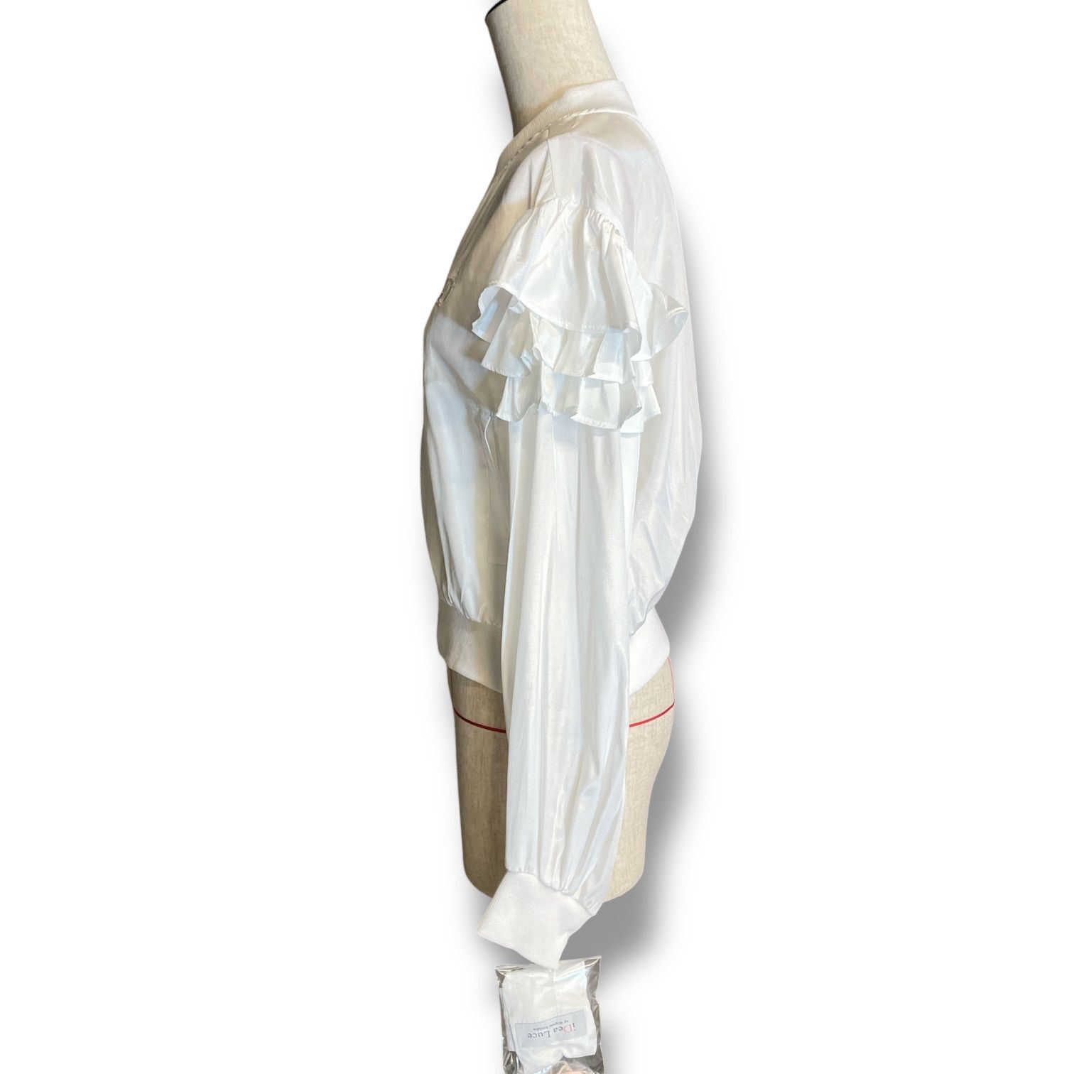 新品 タグ付 未使用 iDea Luce イデアルーチェ シアーフリルブルゾン