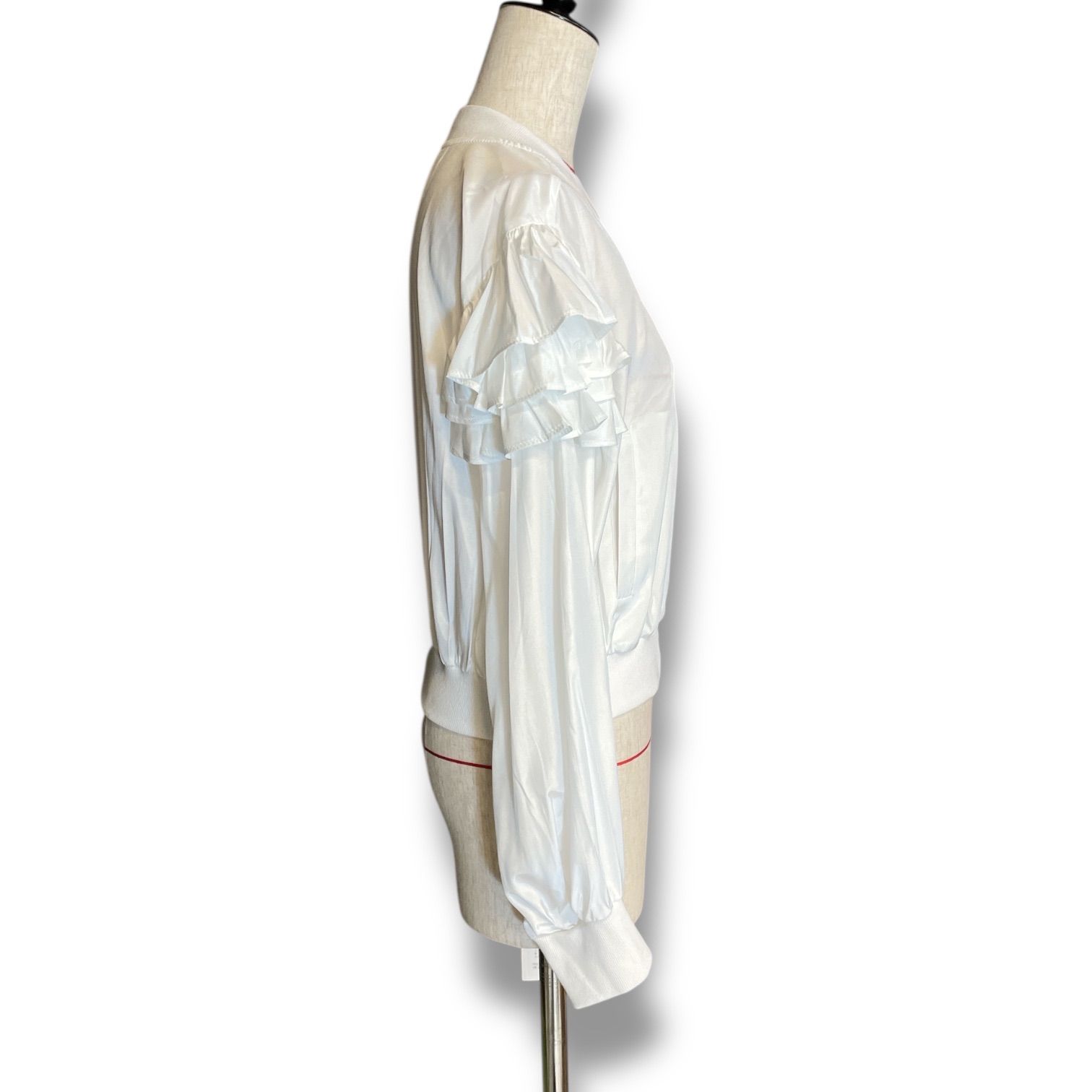 新品 タグ付 未使用 iDea Luce イデアルーチェ シアーフリルブルゾン